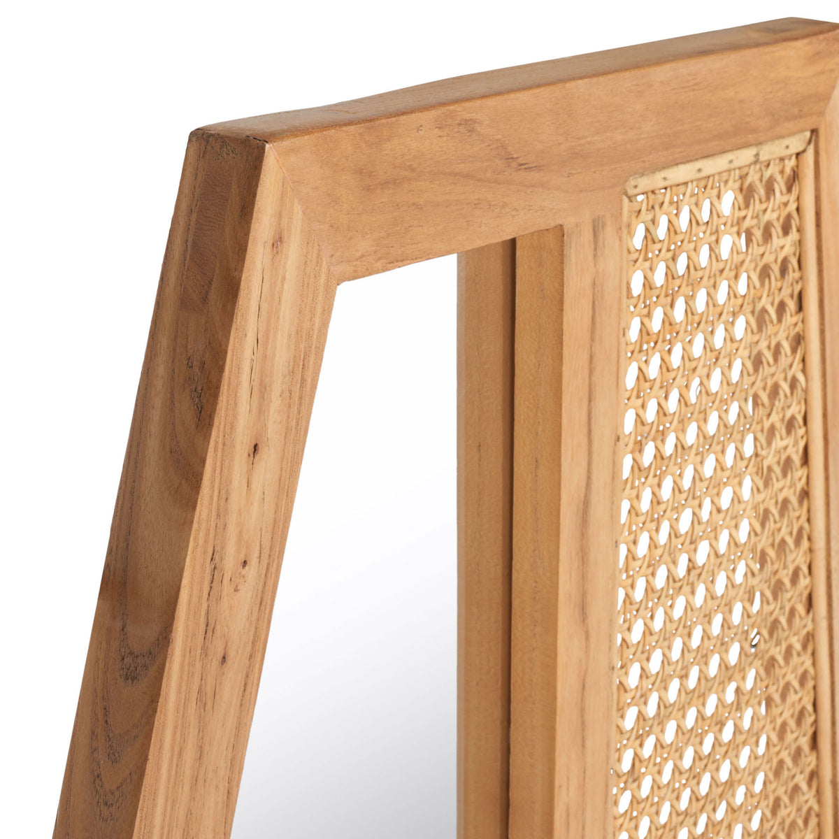 Natural wood grain meets openwork woven detailing along the mirror frame. || MRR2018B || detail_studio