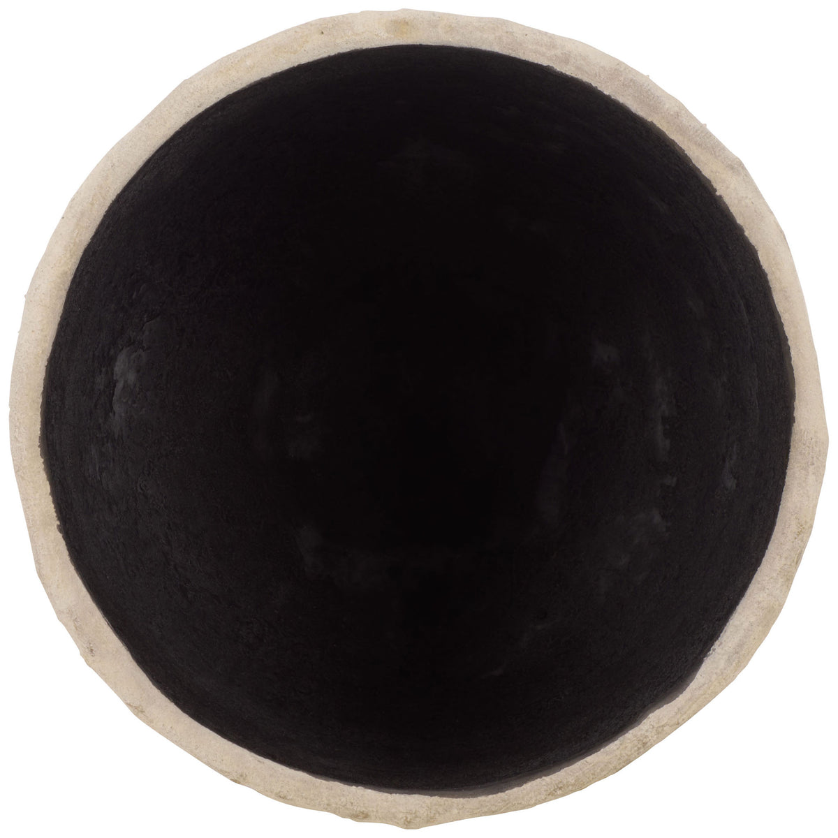 A slim, irregular beige rim surrounds the planter's deep, dark interior. || PAT1404B || top_studio
