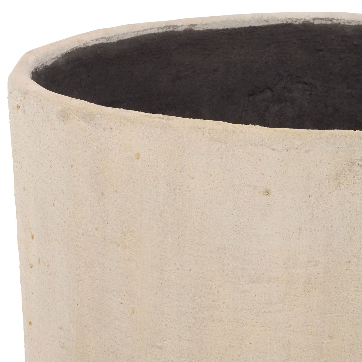 A softly irregular beige lip frames the square planter's dark interior. || PAT1408B || detail_studio