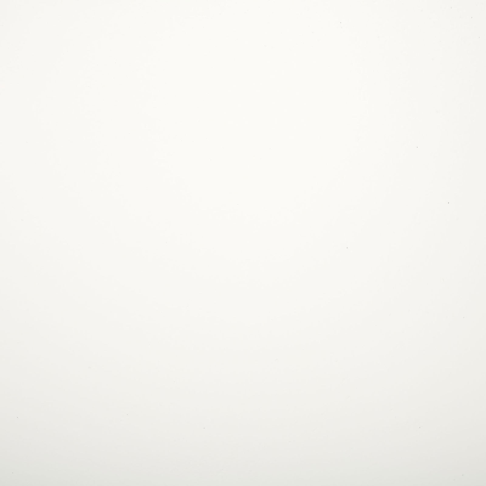 The planter's clean white finish has a smooth, softly matte appearance. || PAT1518C || swatch_studio