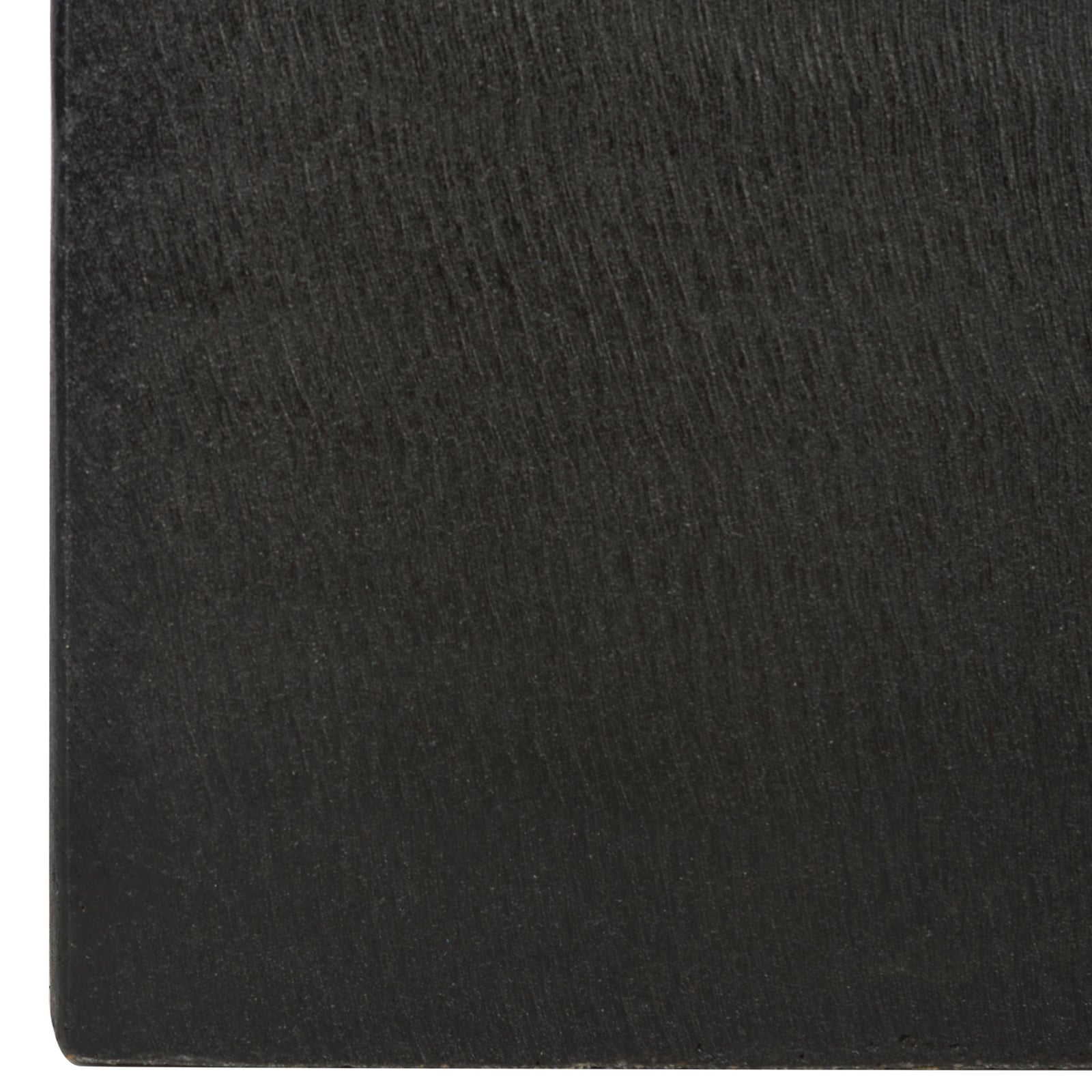 A gently rounded lower corner softens the planter's clean, solid black form. || PAT1521A || leg_studio