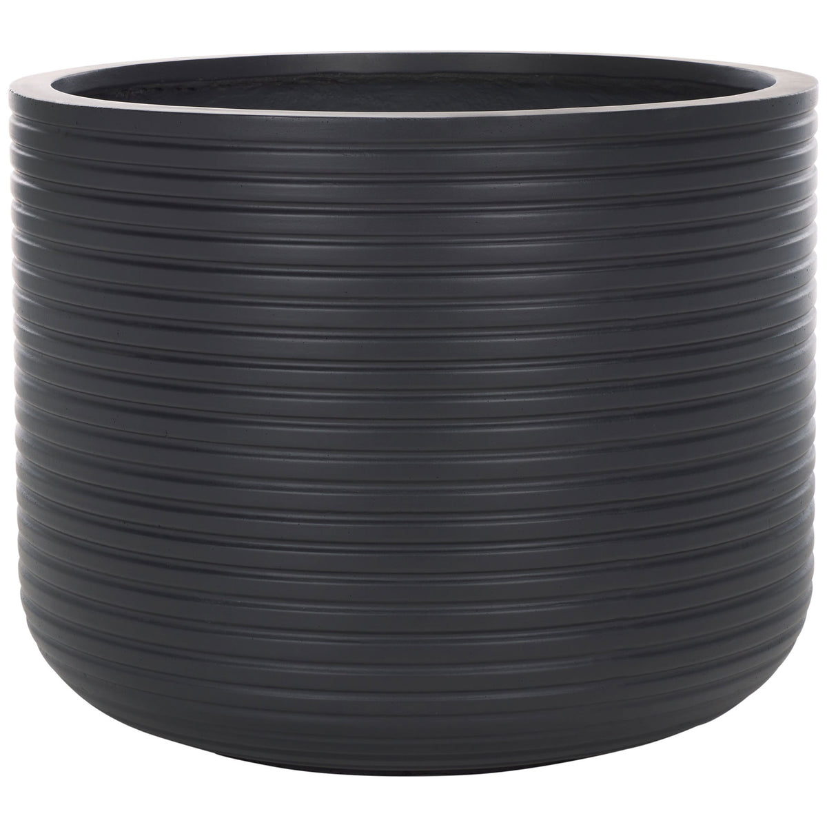A spacious black planter features a wide rim, repeating horizontal ribs and a gently curved base || PAT1531A || front_studio