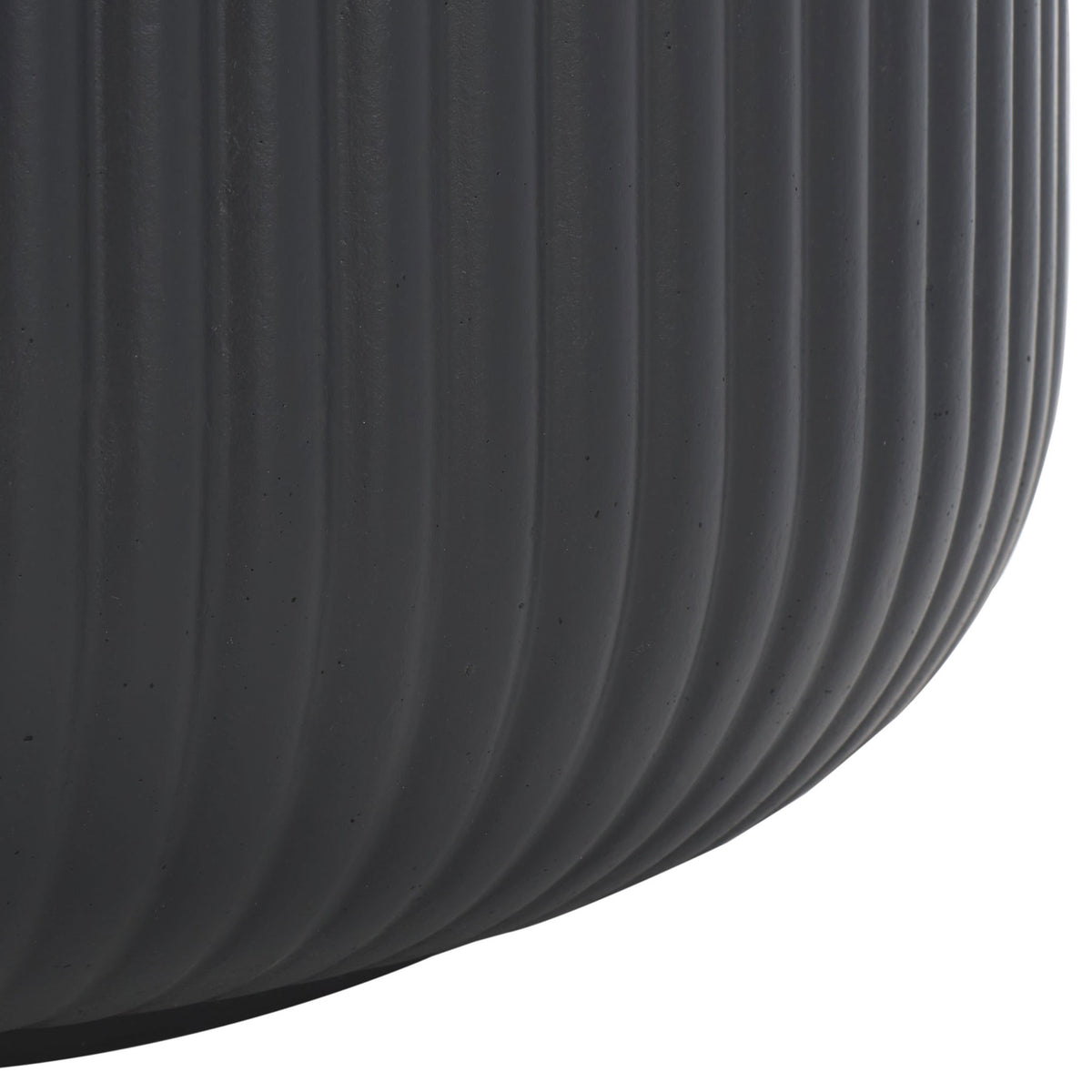 Slim black grooves flow into the rounded base for a sculptural, seamless look. || PAT1533A || leg_studio
