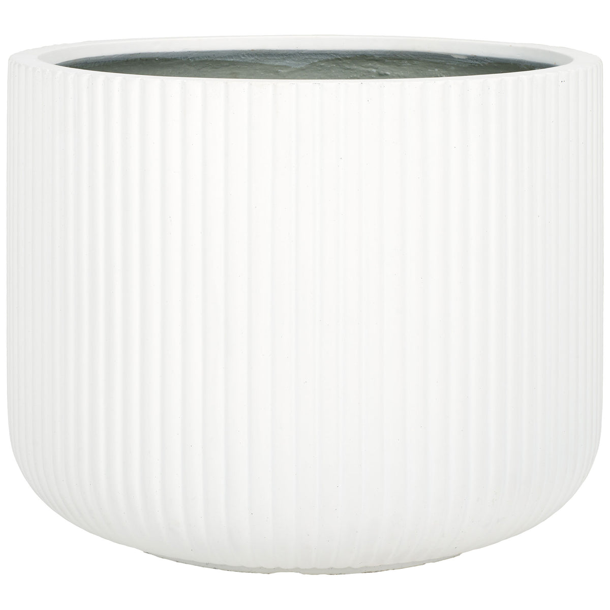 A spacious white planter combines tall fluted walls with a gently curved bottom. || PAT1533C || front_studio