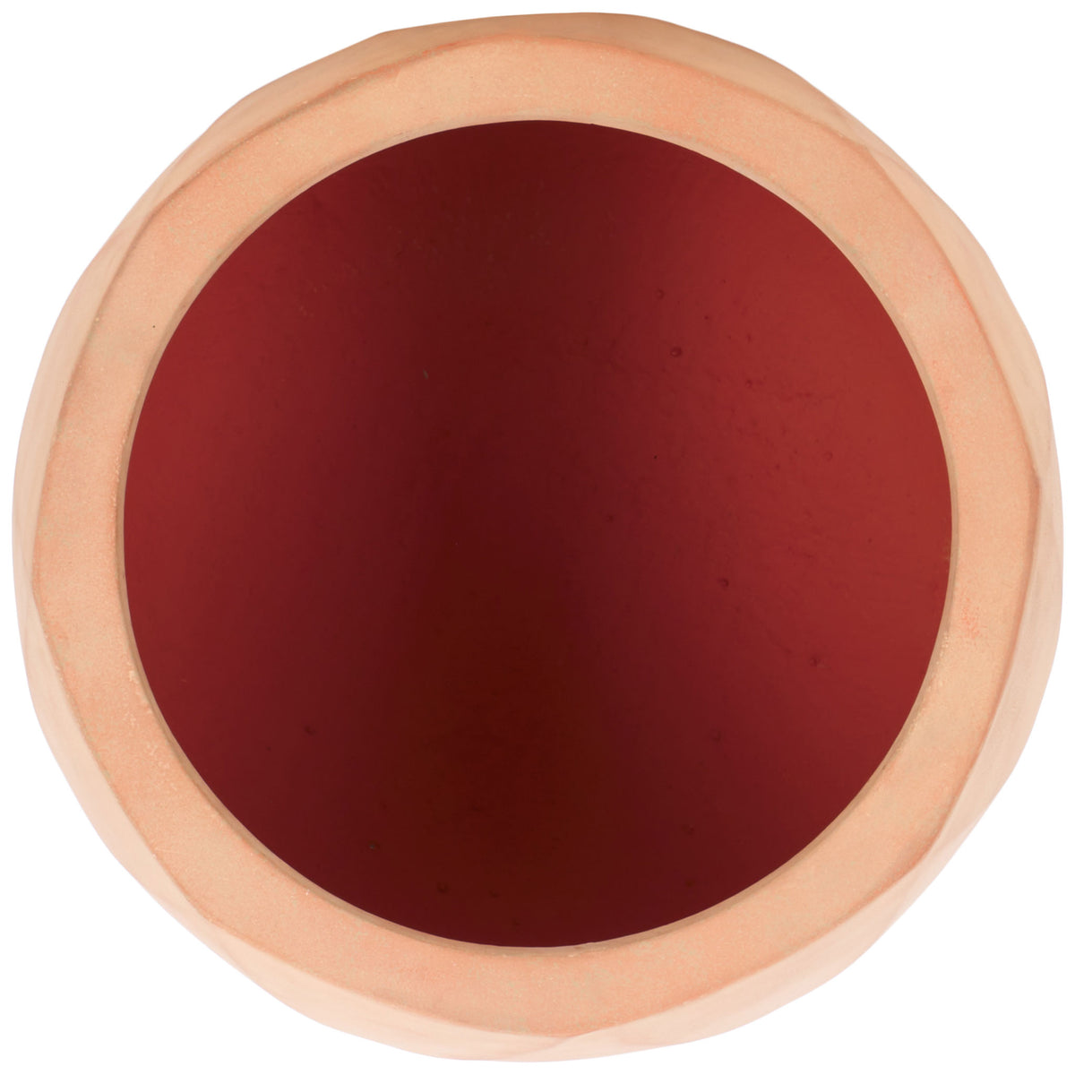 A broad terracotta rim offers plenty of room for a flourishing plant. || PAT1536D-SET2 || top_partial_studio