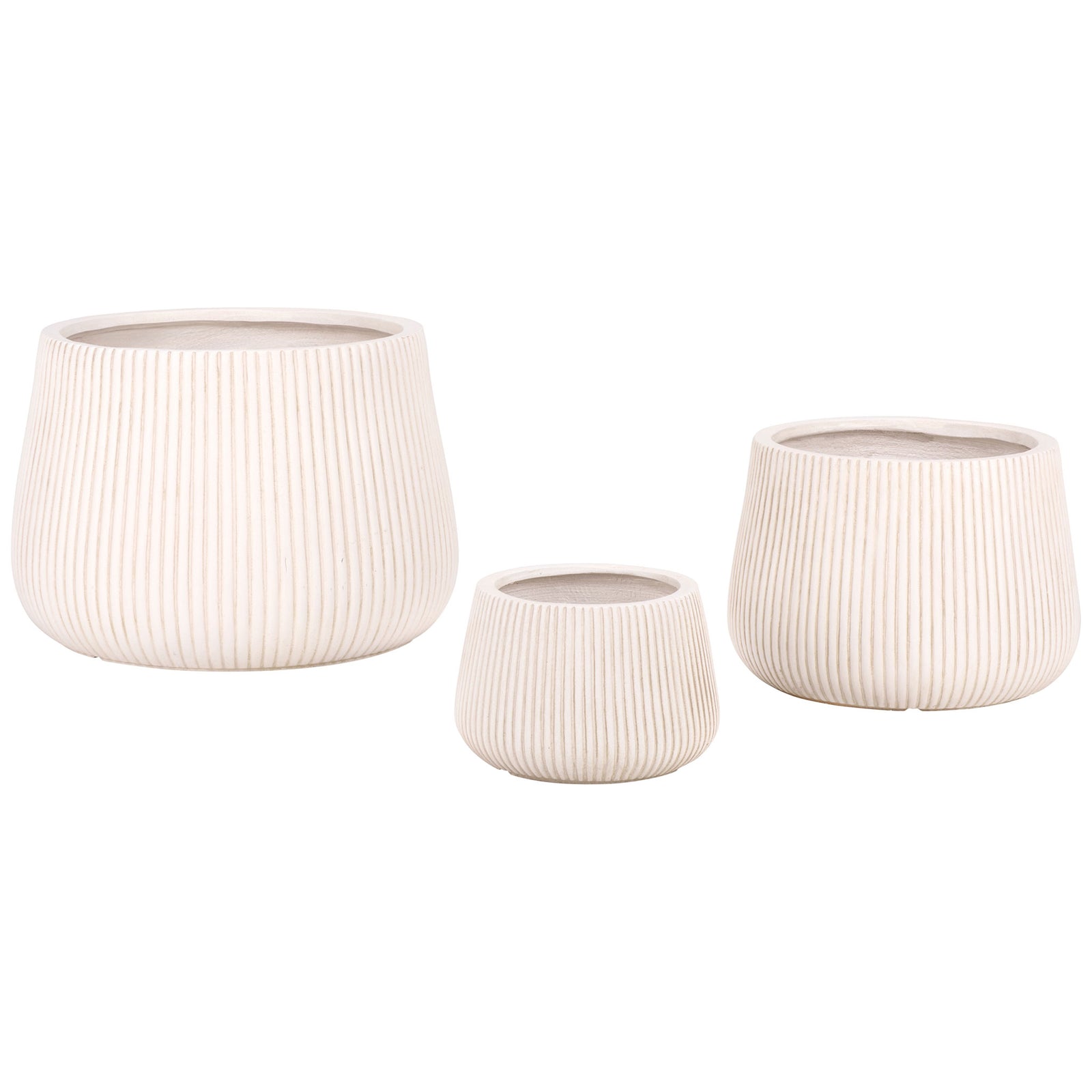 Three beige planters in graduated sizes bring soft color and sculptural ribbing to patios and gardens || PAT4601B-SET3 || front_studio