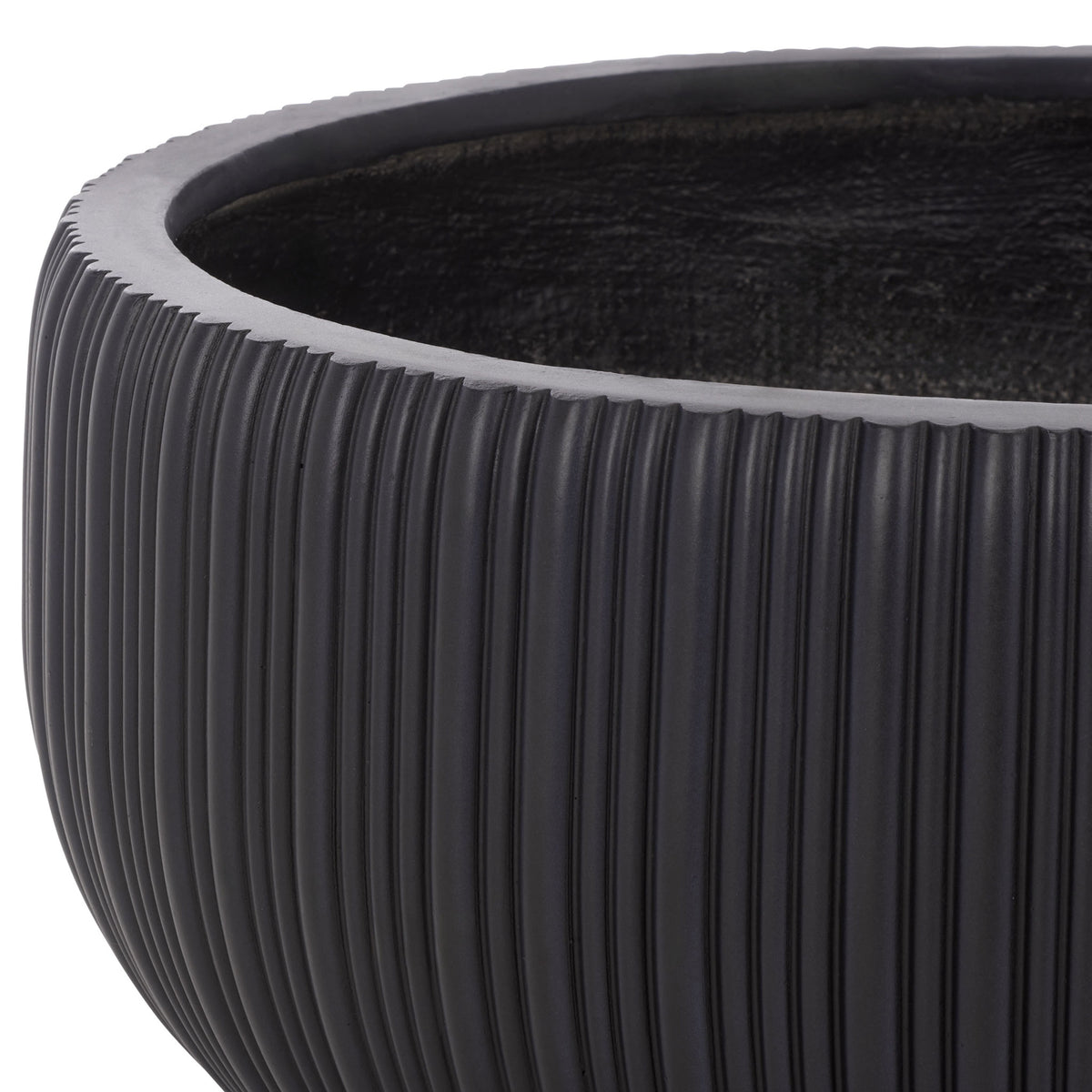 A bold black rim crowns a rounded planter with deep, evenly spaced fluting.