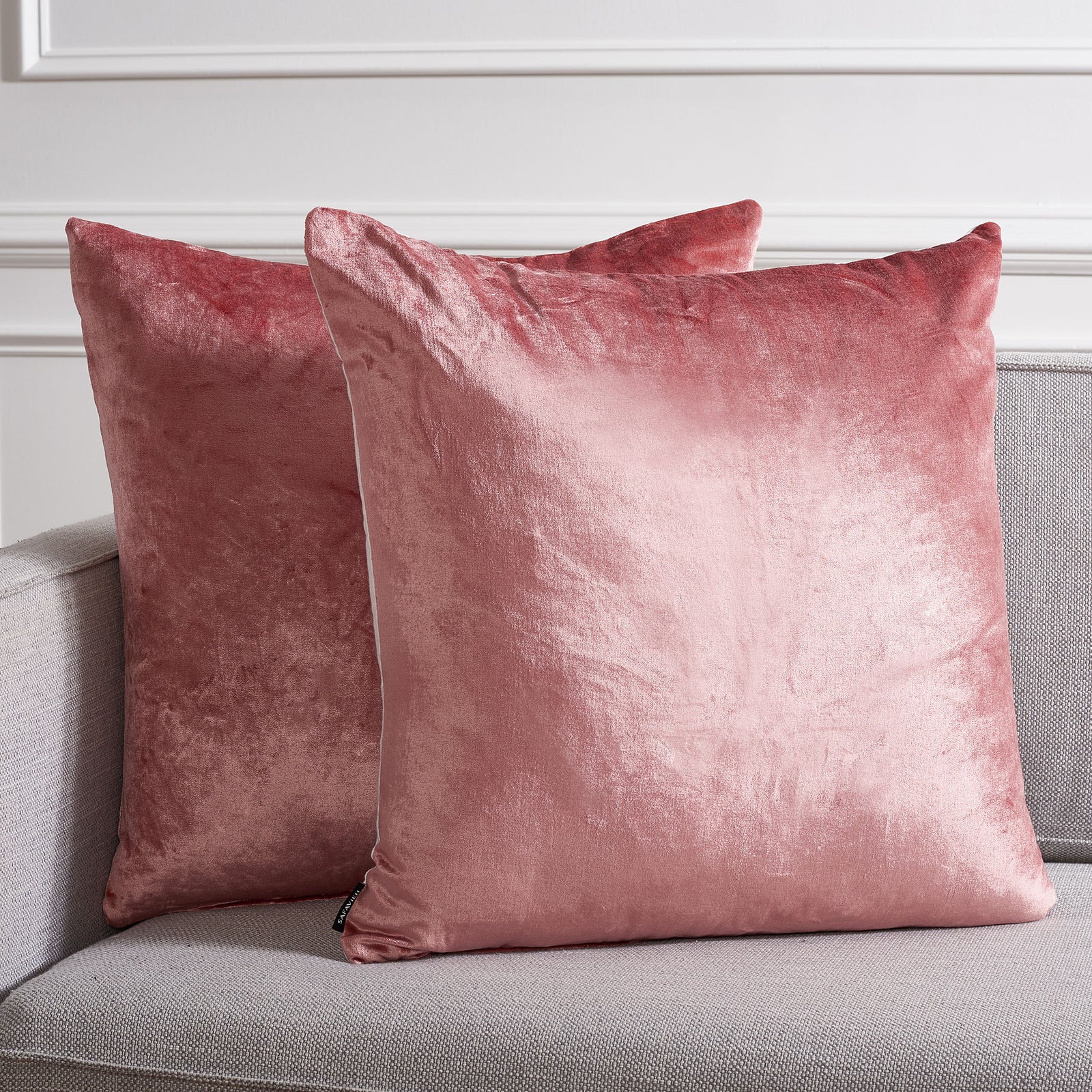 Large blush-pink pillows lend cozy color and a subtle sheen to neutral seating || PLS503F-2222-SET2 || front_multi_room