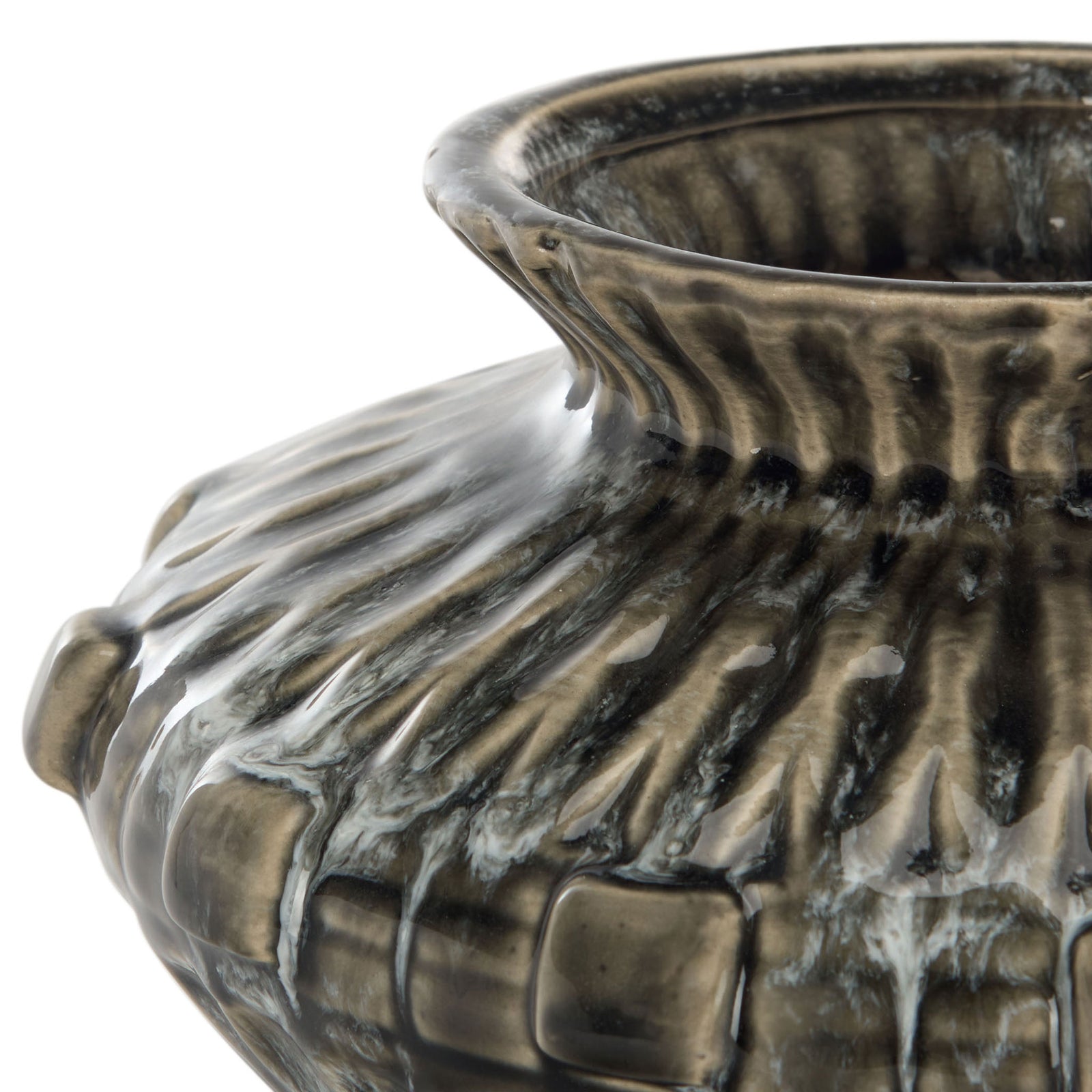 Mottled blue-gray glaze and sharply grooved shoulders enrich the smaller vase's flared neck. || RDC4058A-SET2 || detail_studio