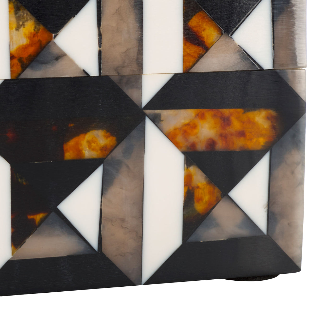 Warm amber accents punctuate the ivory and dark geometric design along the box's lower edge || RDC5006A-SET2 || detail_studio