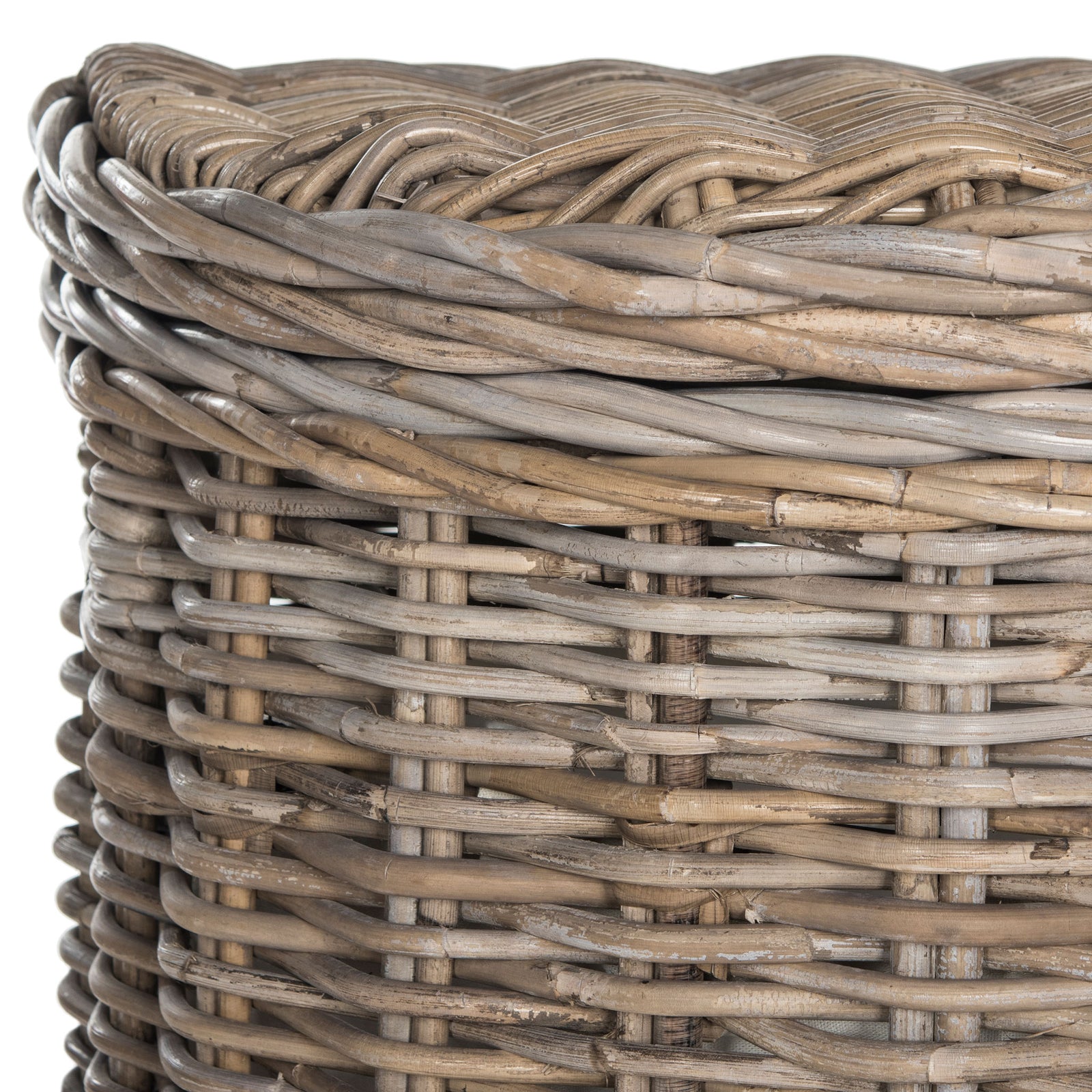 Weathered gray and tan rattan strands create a richly textured weave across the hamper and lid. || SEA7008A || detail_studio