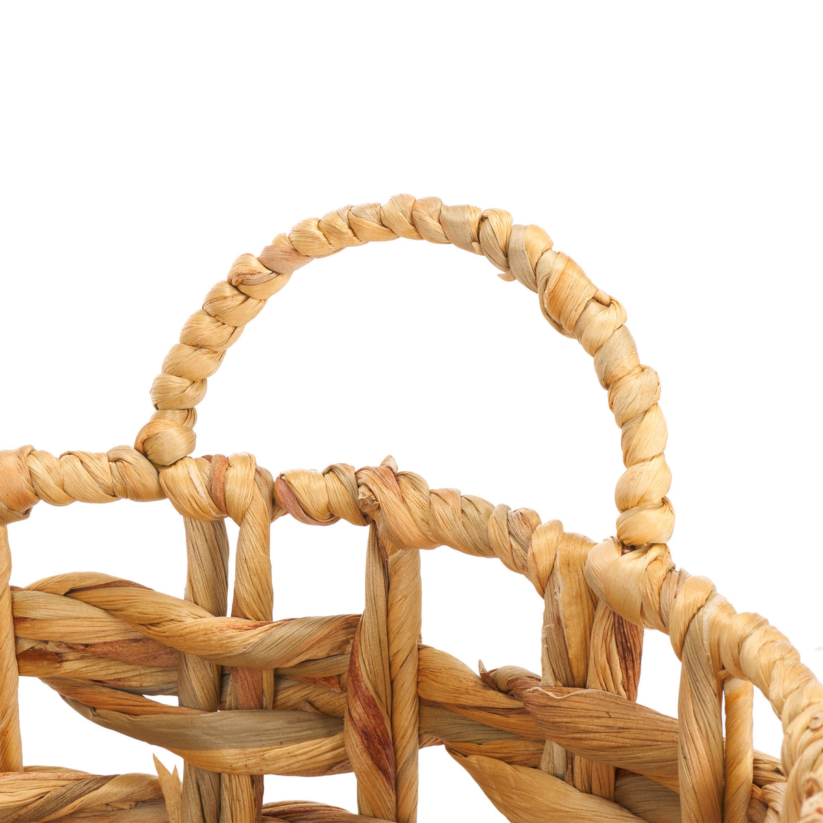 An arched loop handle is wrapped in natural fibers to match the basket's textured rim. || STG1806A || handle_studio