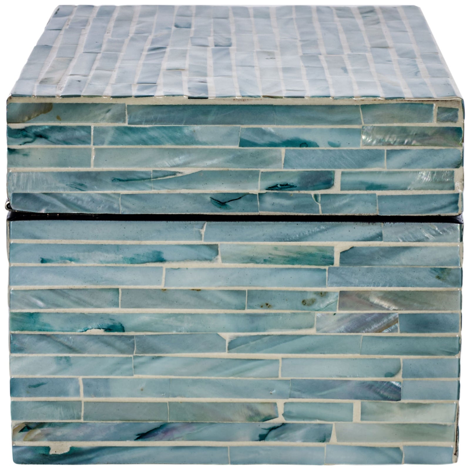 Blue-gray shell tiles cover the short end and lid of a rectangular keepsake box. || STG1812A || side_partial_studio