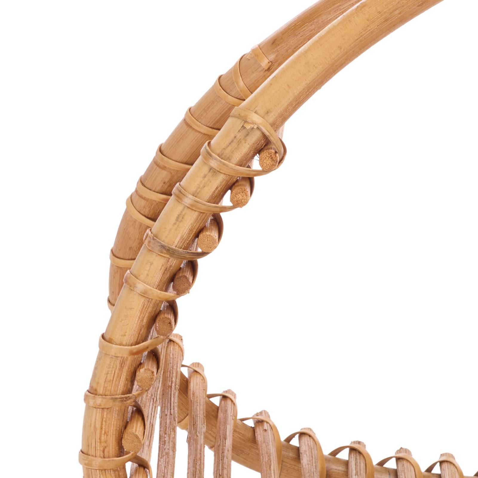 Wrapped rattan bindings secure the curved frame, lending the basket a warm, crafted texture. || STG1819A || detail_studio