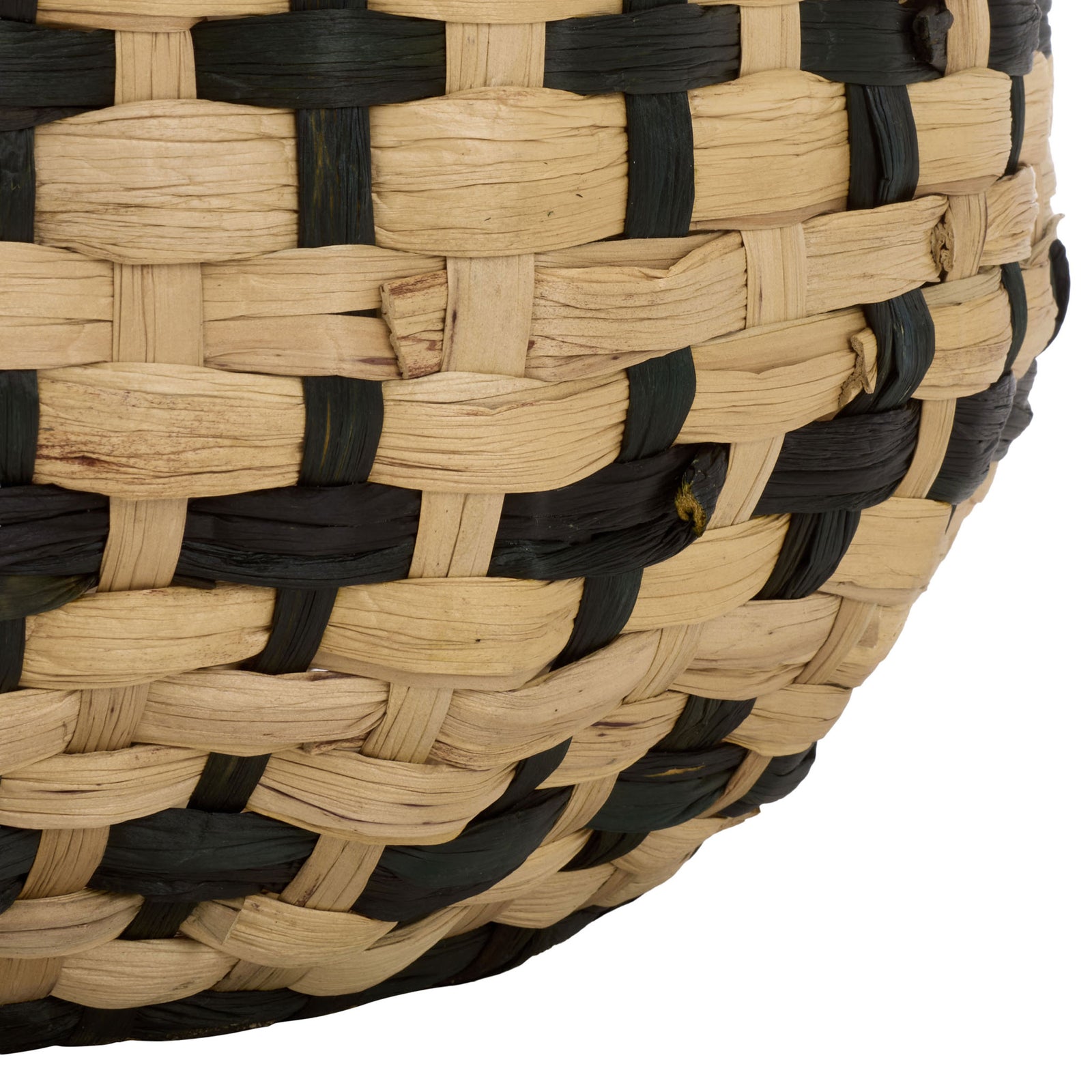 Interlaced natural and black fibers continue around the basket's gently rounded base. || STG1829A-SET2 || leg_studio