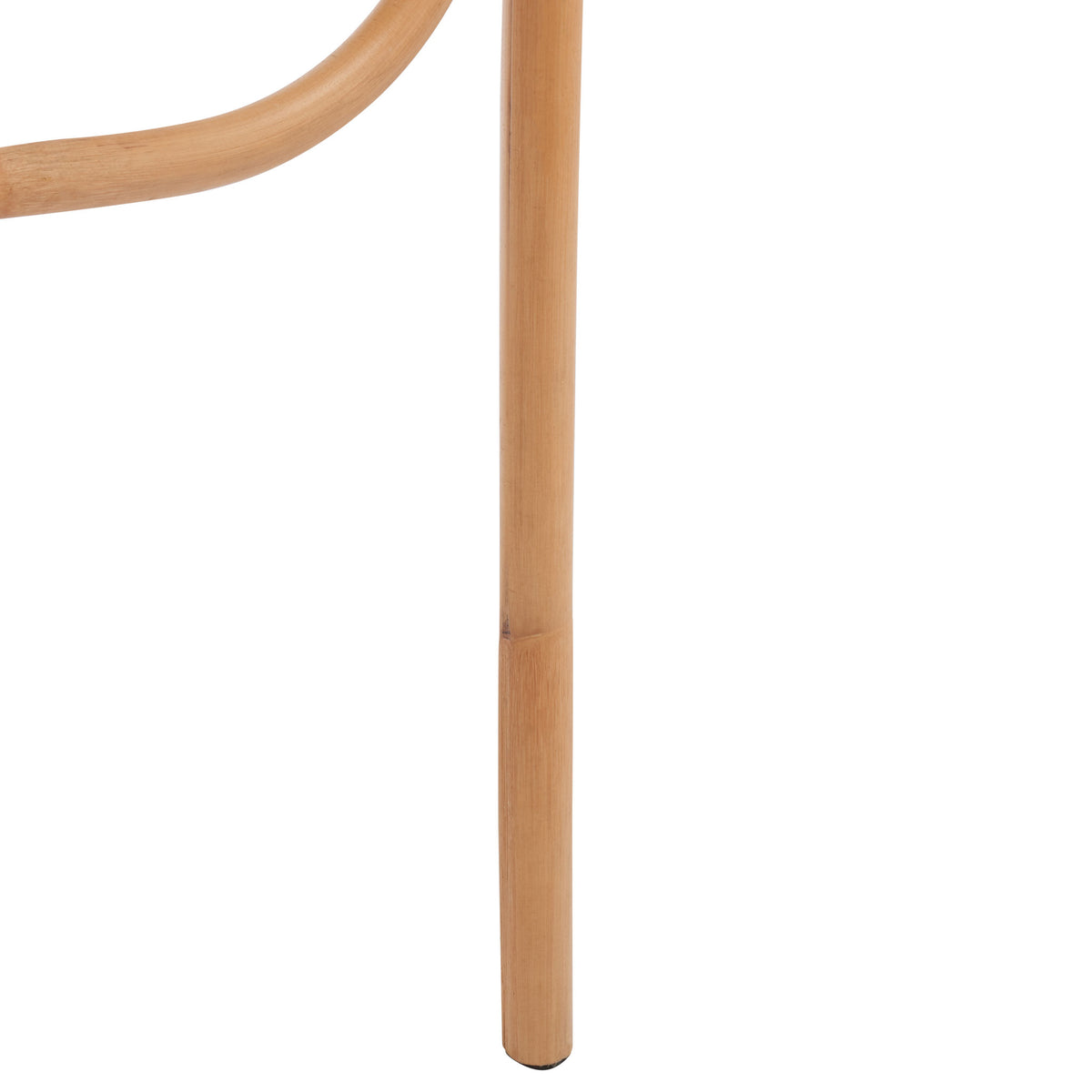A natural rattan support leg extends below a gently curved towel rail