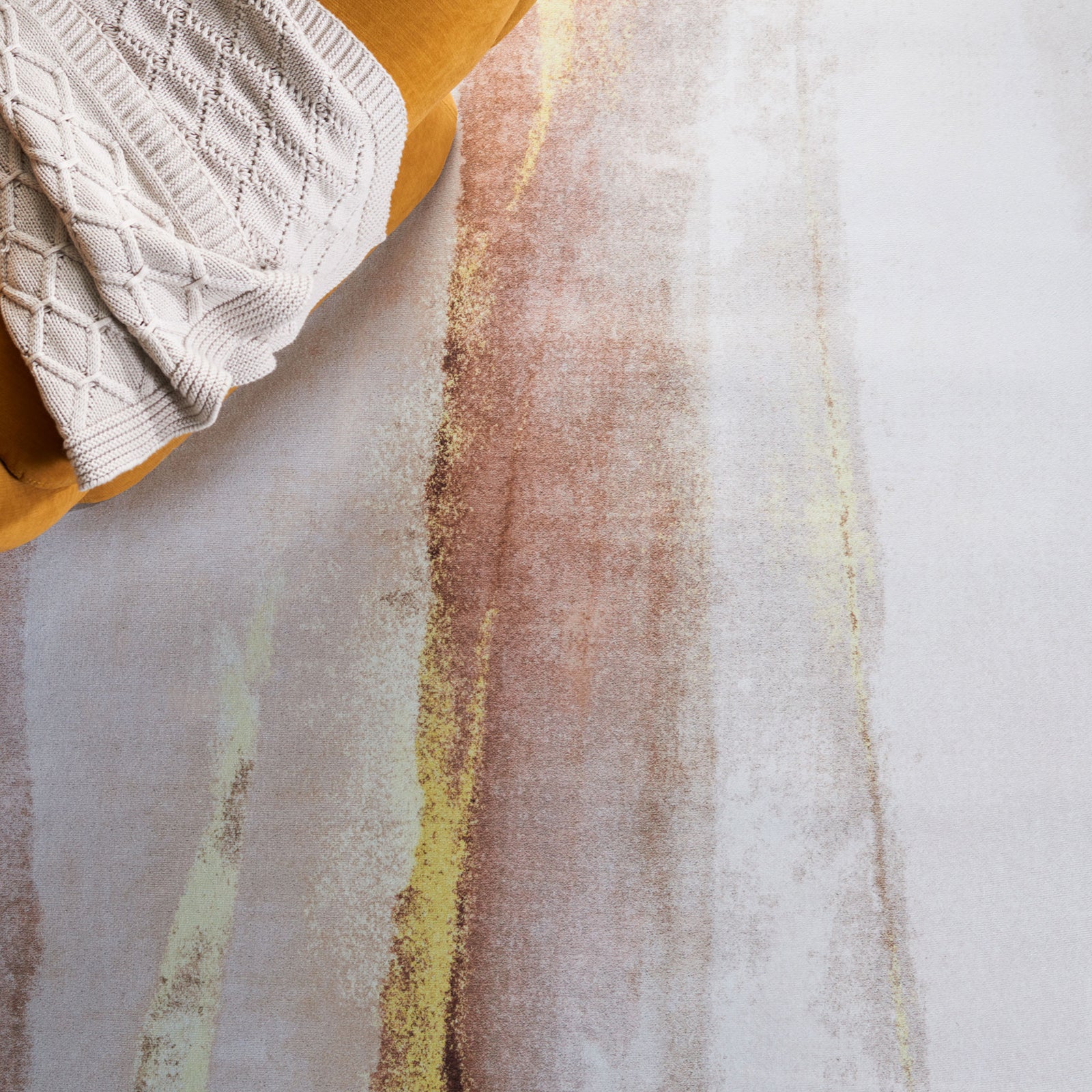 Luxe abstract pattern in warm beige and gold tones complements modern decor. || TAC807B-5 || detail_room