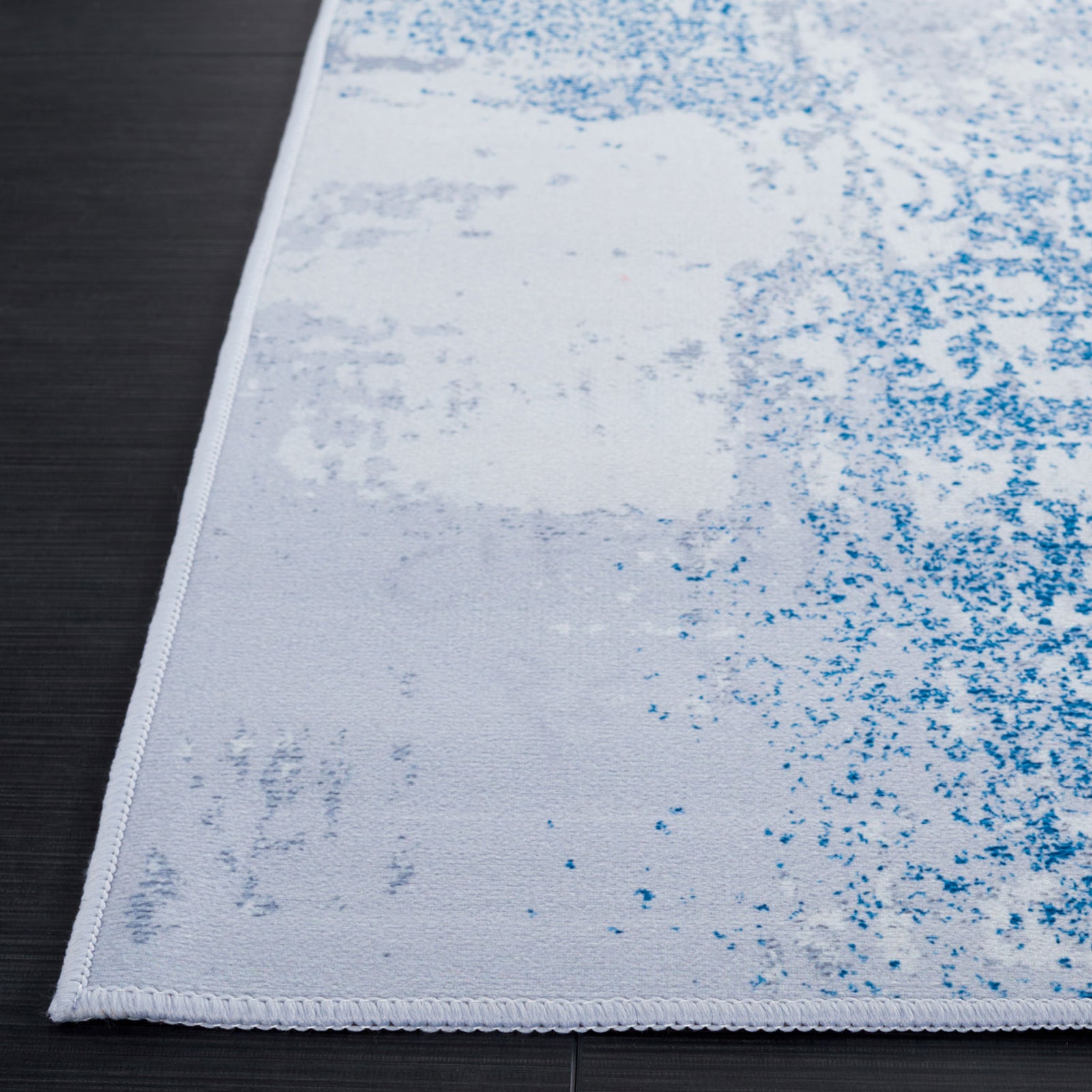 Abstract gray and blue rug with modern pattern and slim, smooth profile || TAC814F-5 || top_studio
