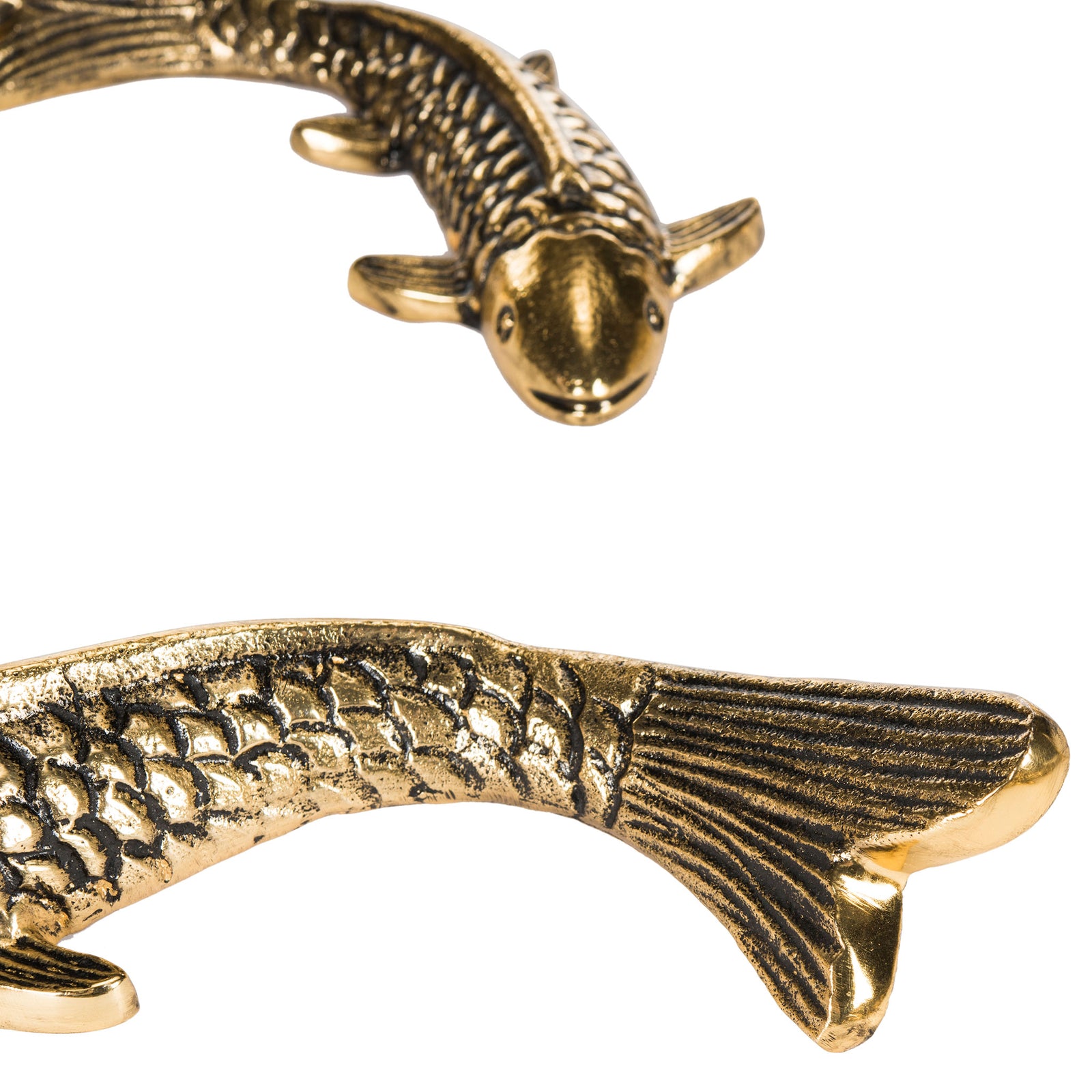 Raised scales, a ridged tail and a sculpted face give the antique gold koi rich texture || WDC1025B || detail_studio