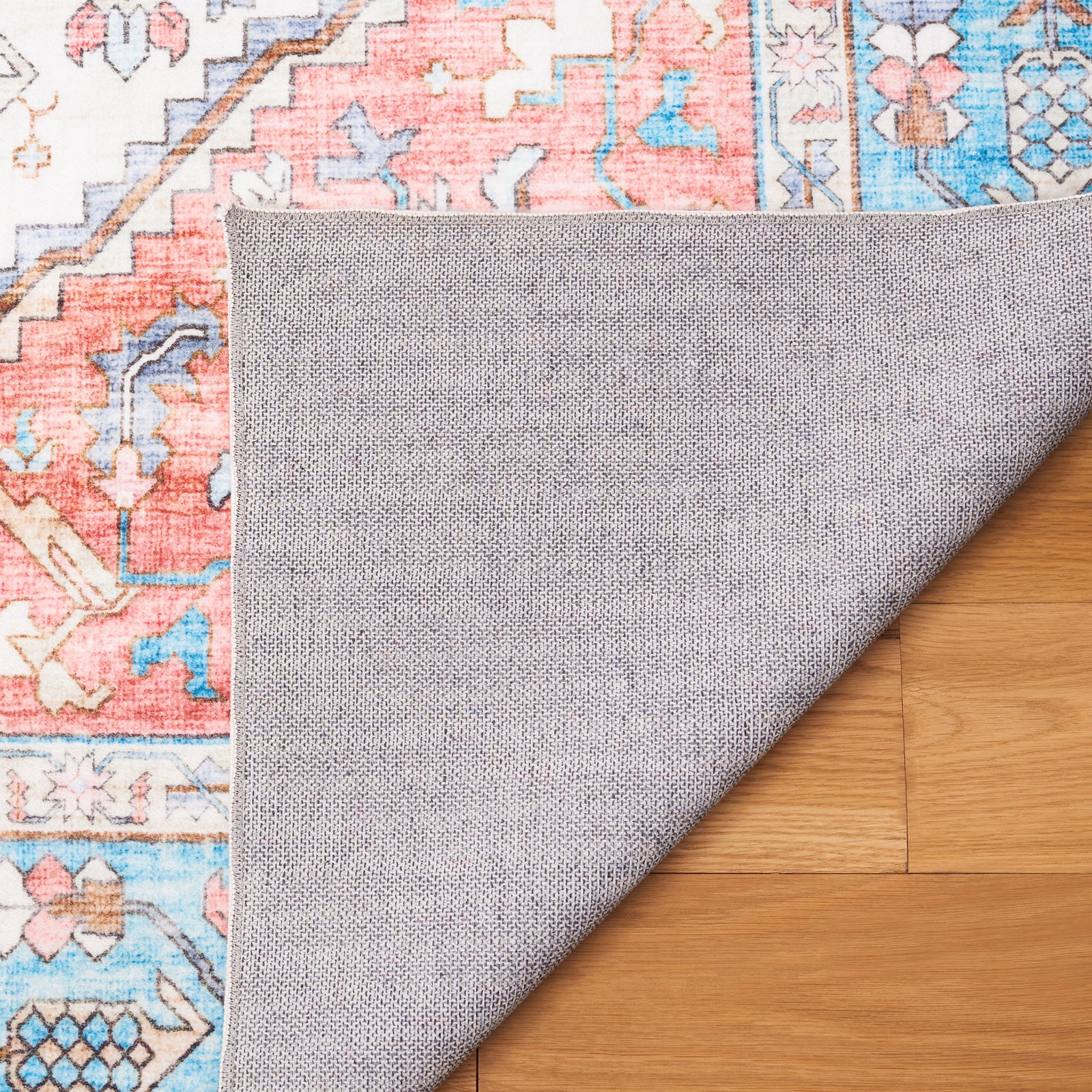 Soft polyester rug with slip-resistant backing and a refined bound edge || WPR322K-5 || backing_room