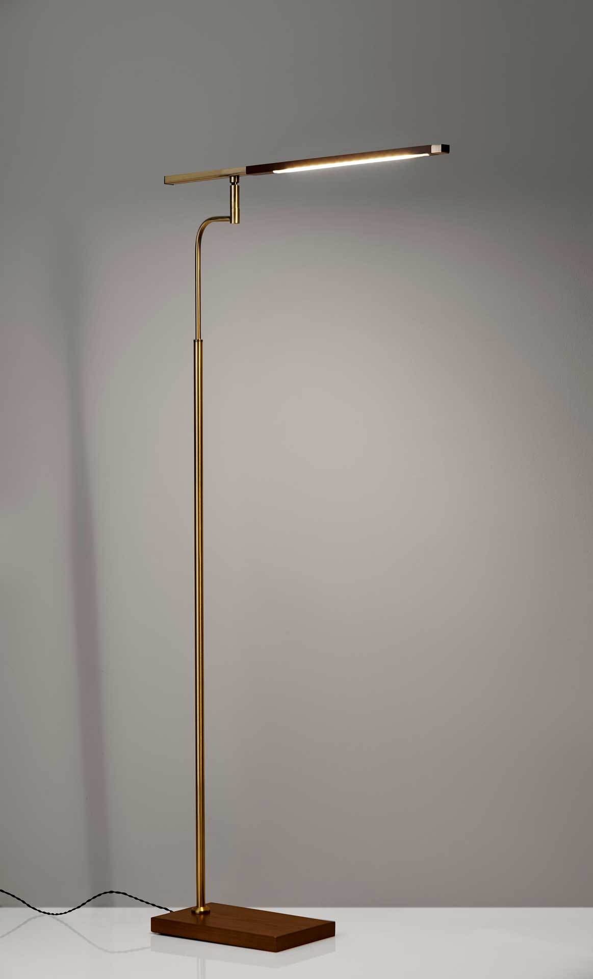 Bagneux LED Floor Lamp Walnut/Brass
