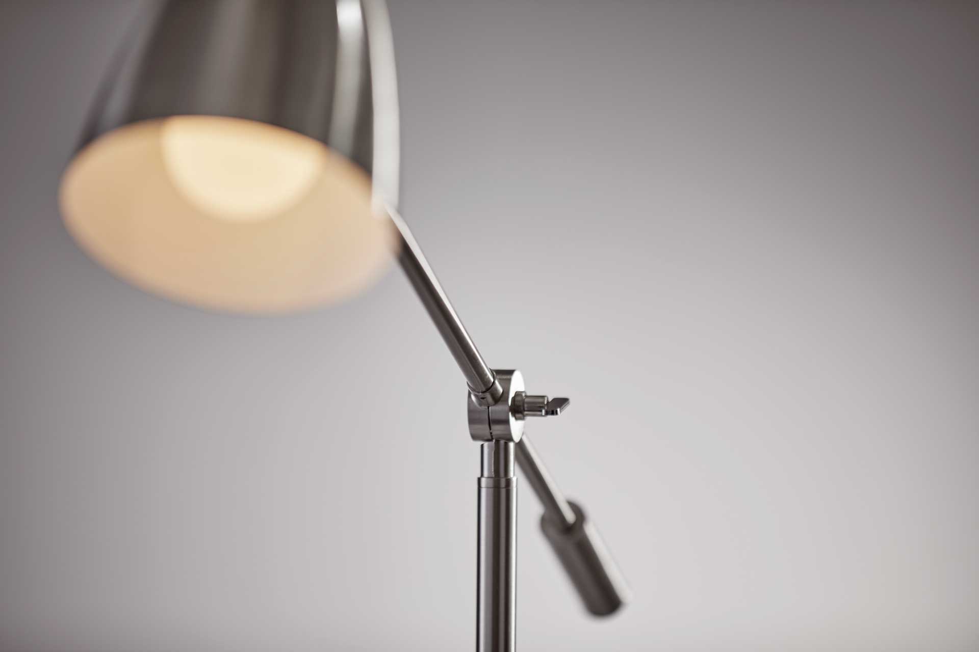 Norfolk Floor Lamp Black