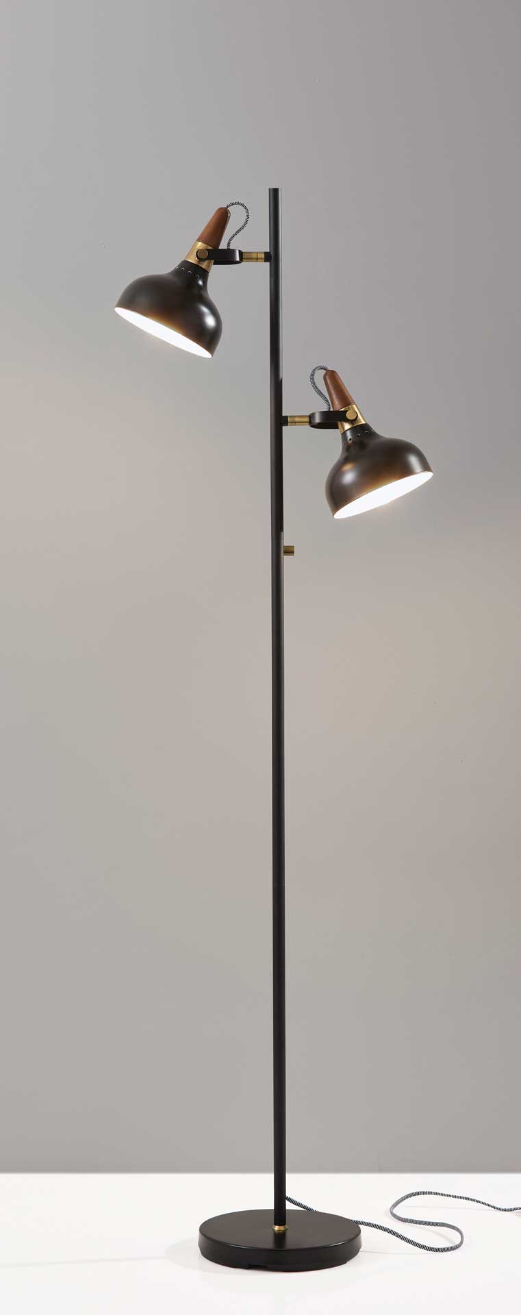 Brest Floor Lamp Black
