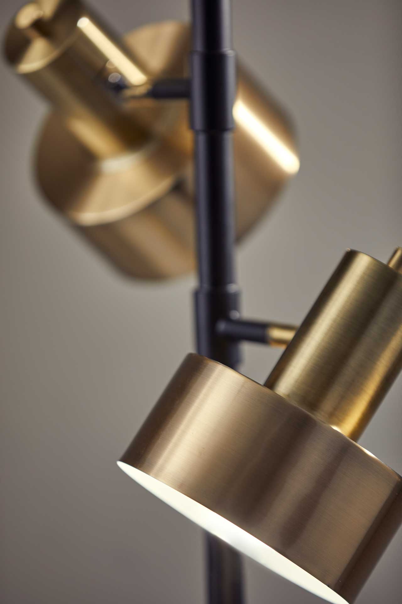 Clamart Tree Lamp Brass/Black