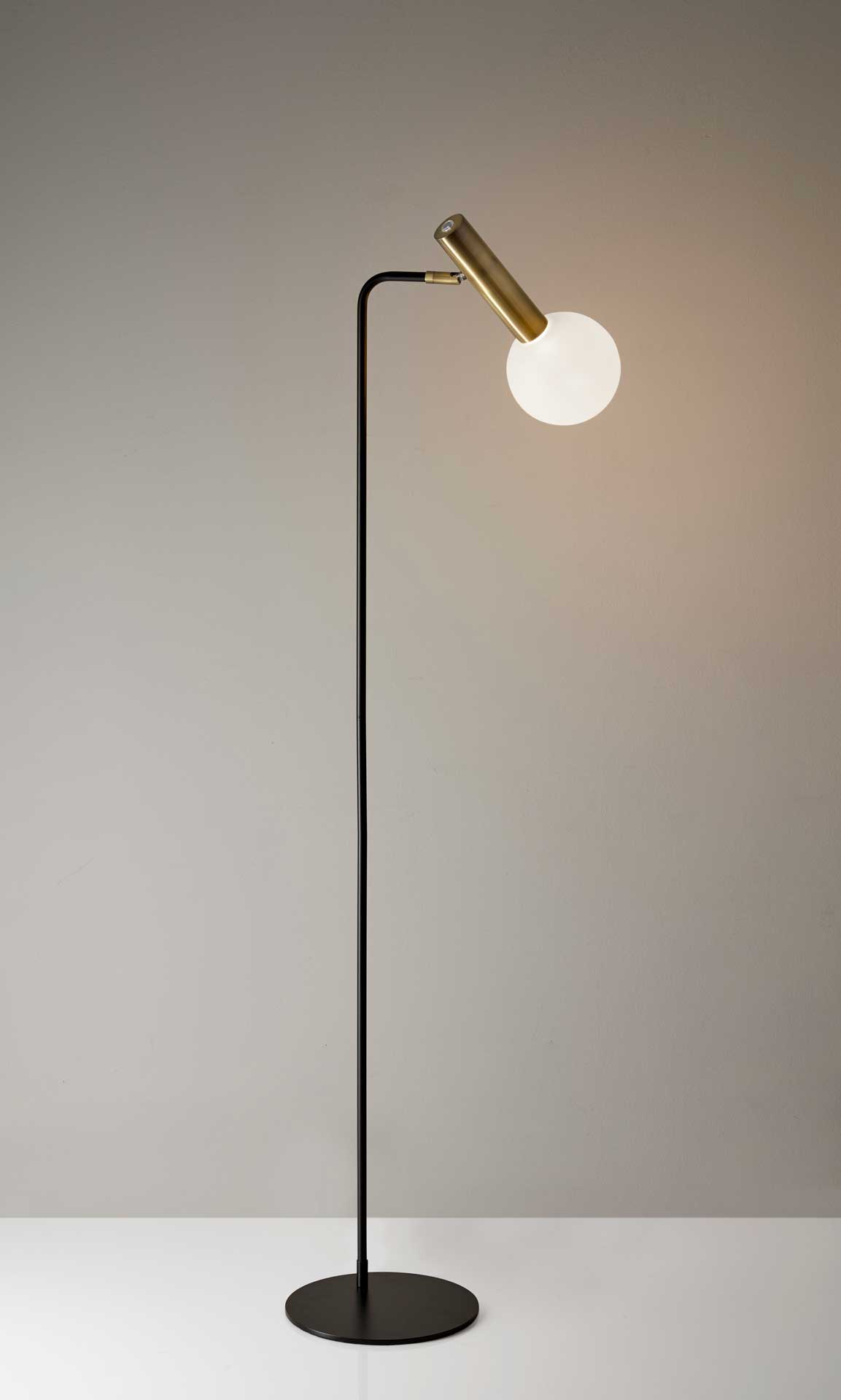 Simon LED Floor Lamp Black/Brass