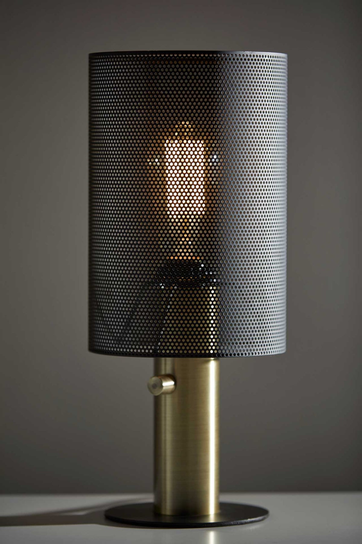 Niort Table Lamp Black/Antique Brass