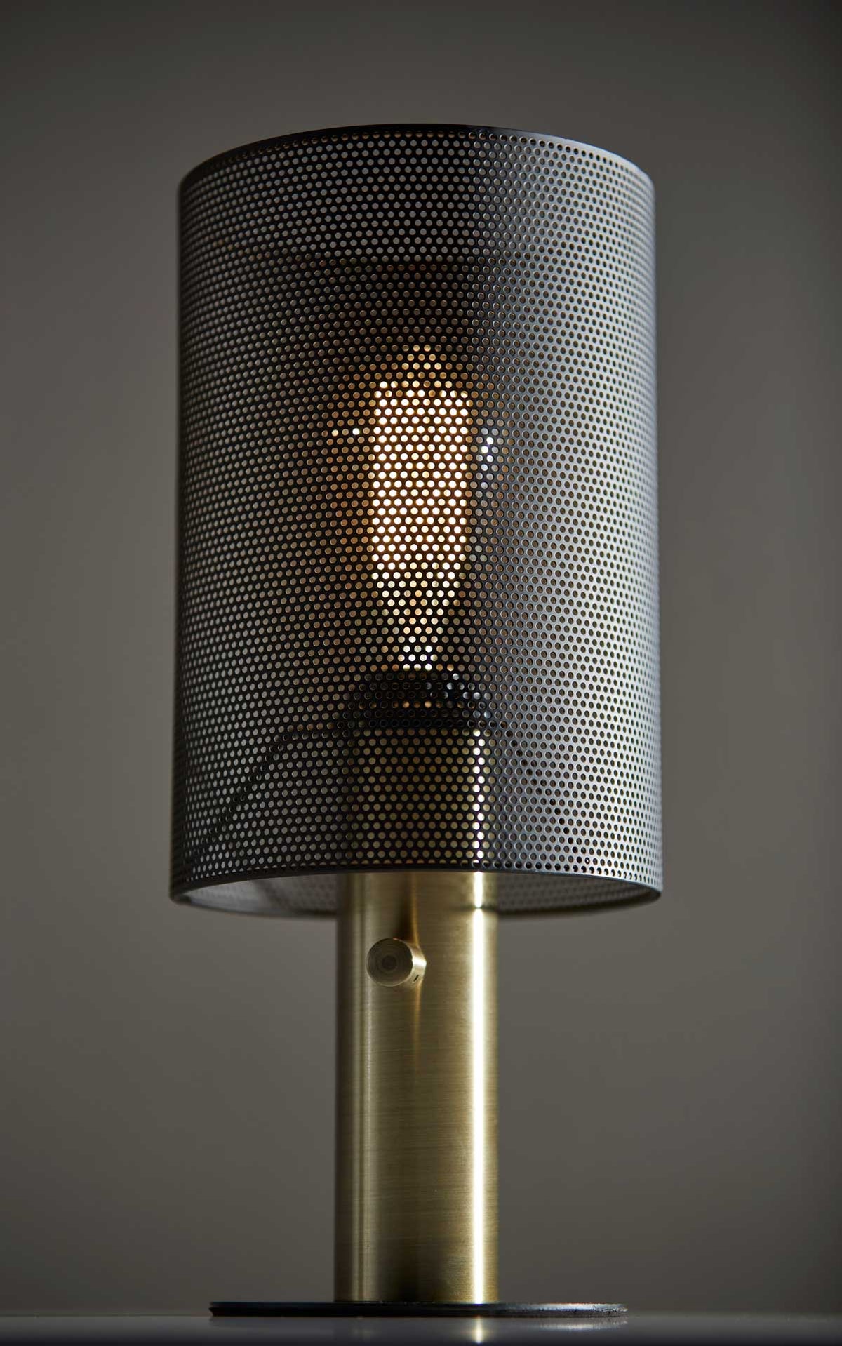Niort Table Lamp Black/Antique Brass