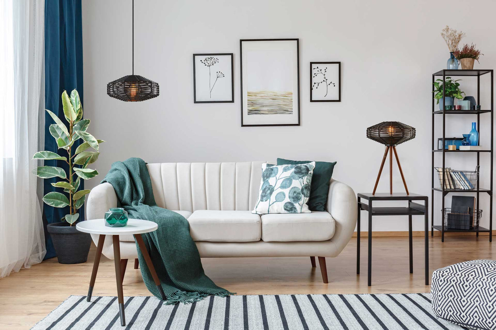 Kinston Pendant Black