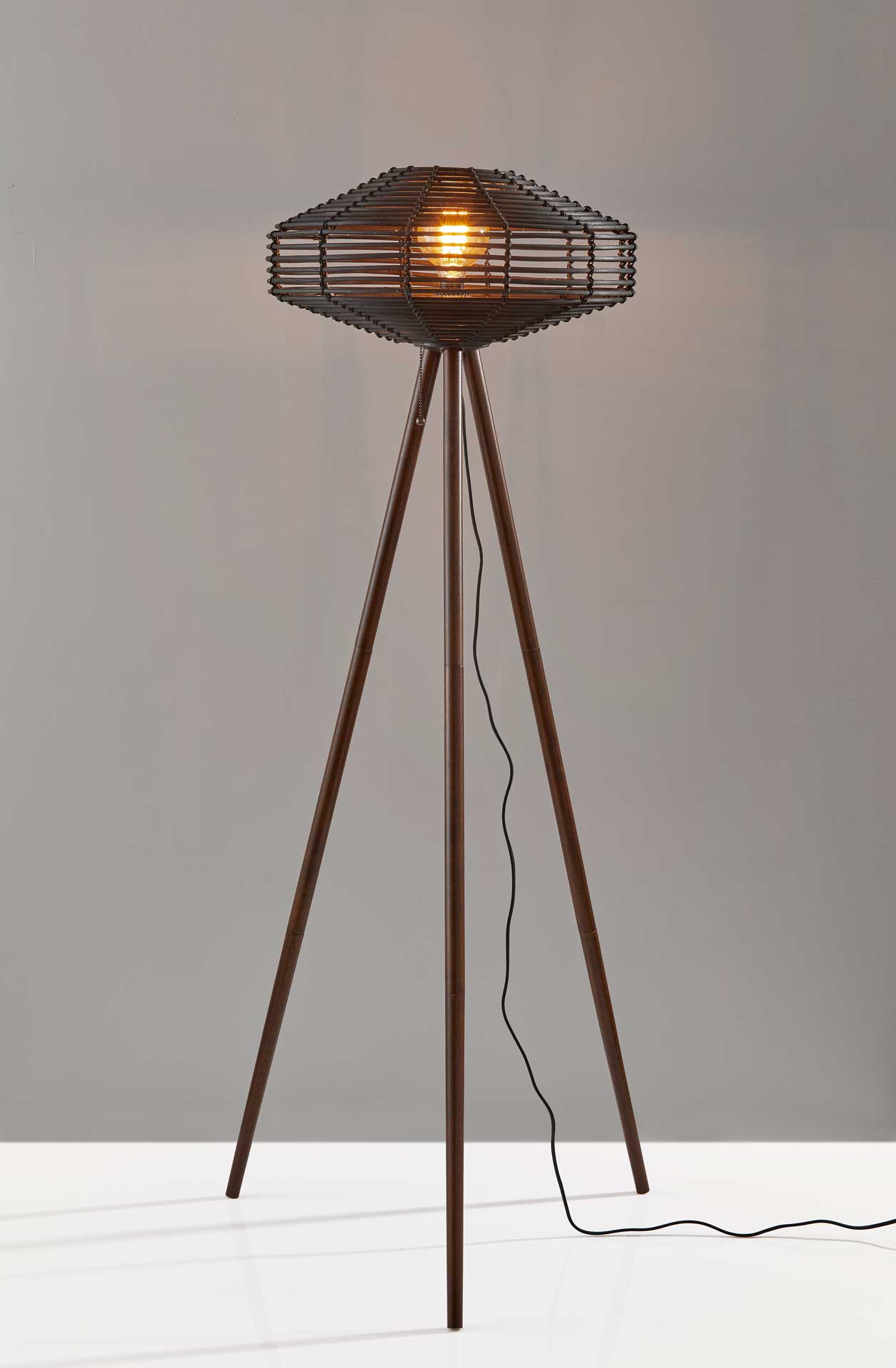 Kinston Floor Lamp Black/Walnut