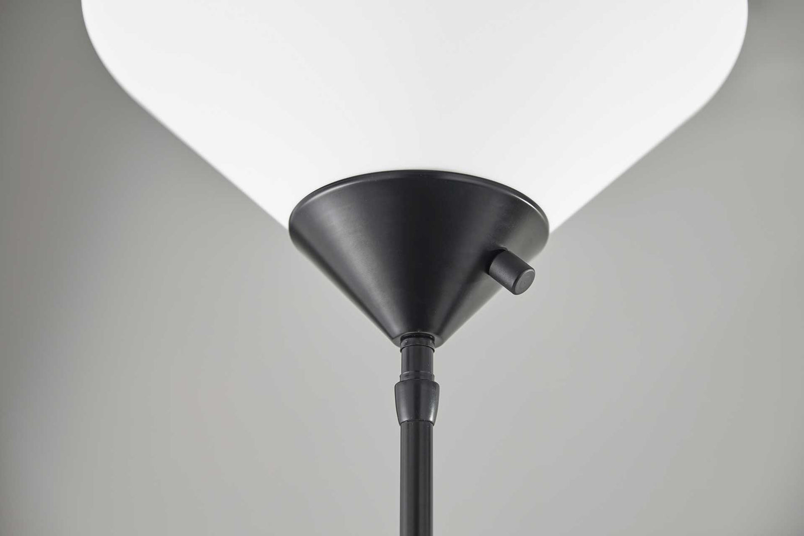 Puteaux Torchiere Black