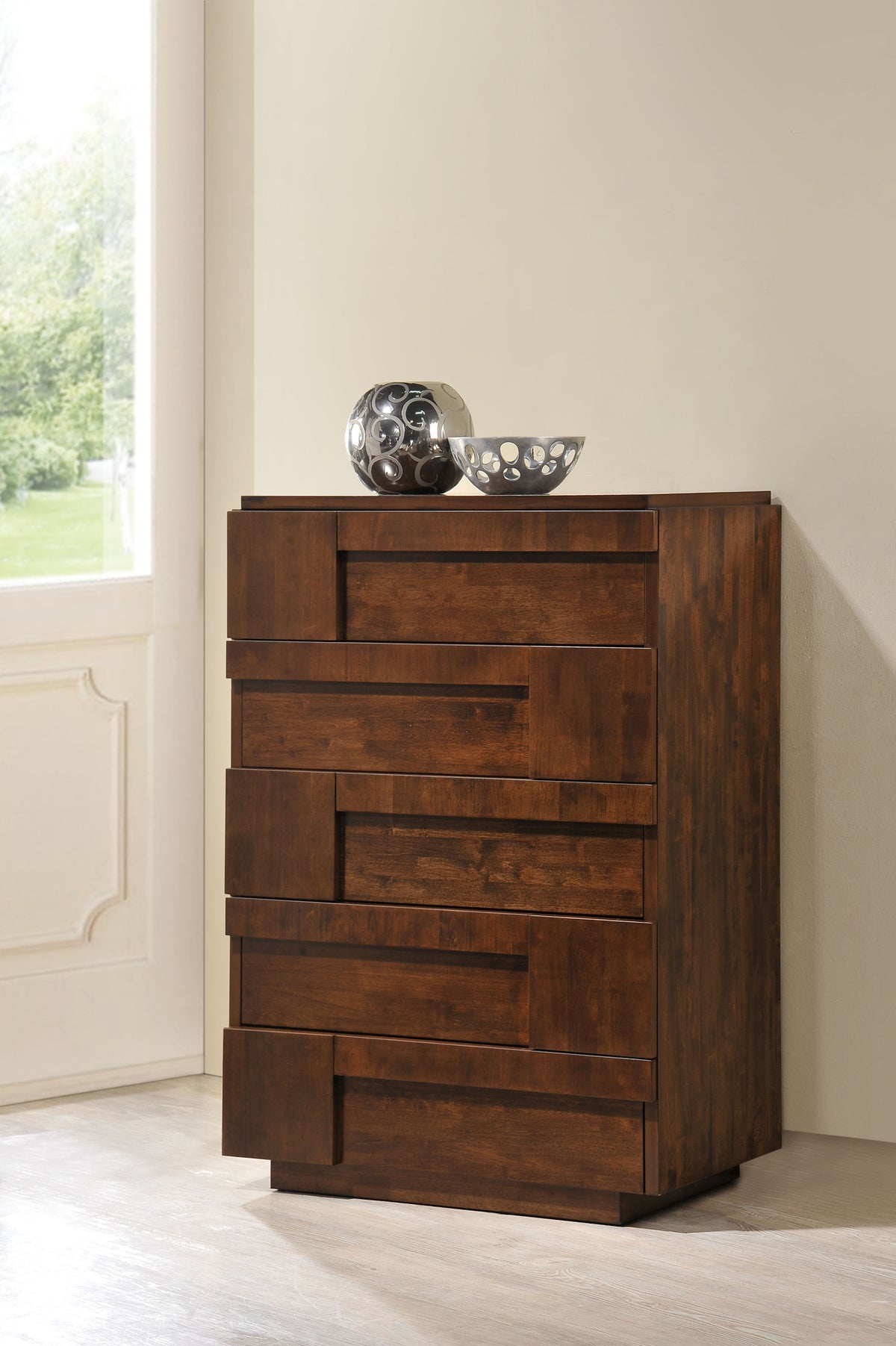 San Marino High Chest Walnut