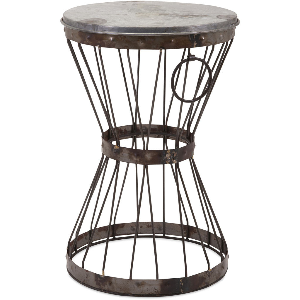 Daly Stool