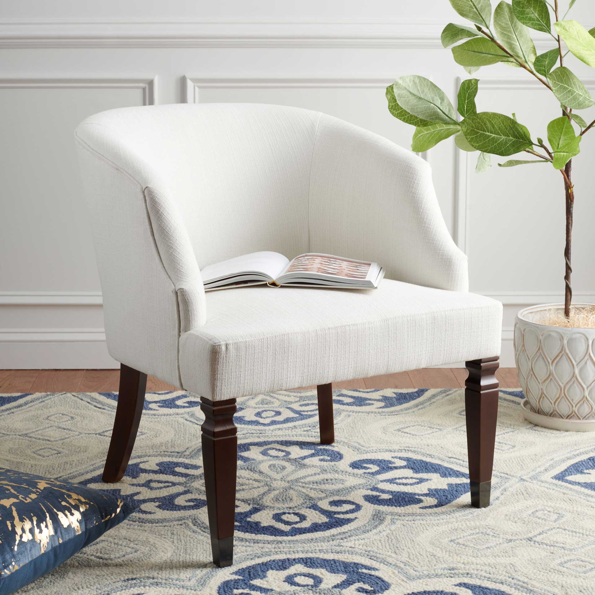 Ibaad Accent Chair White