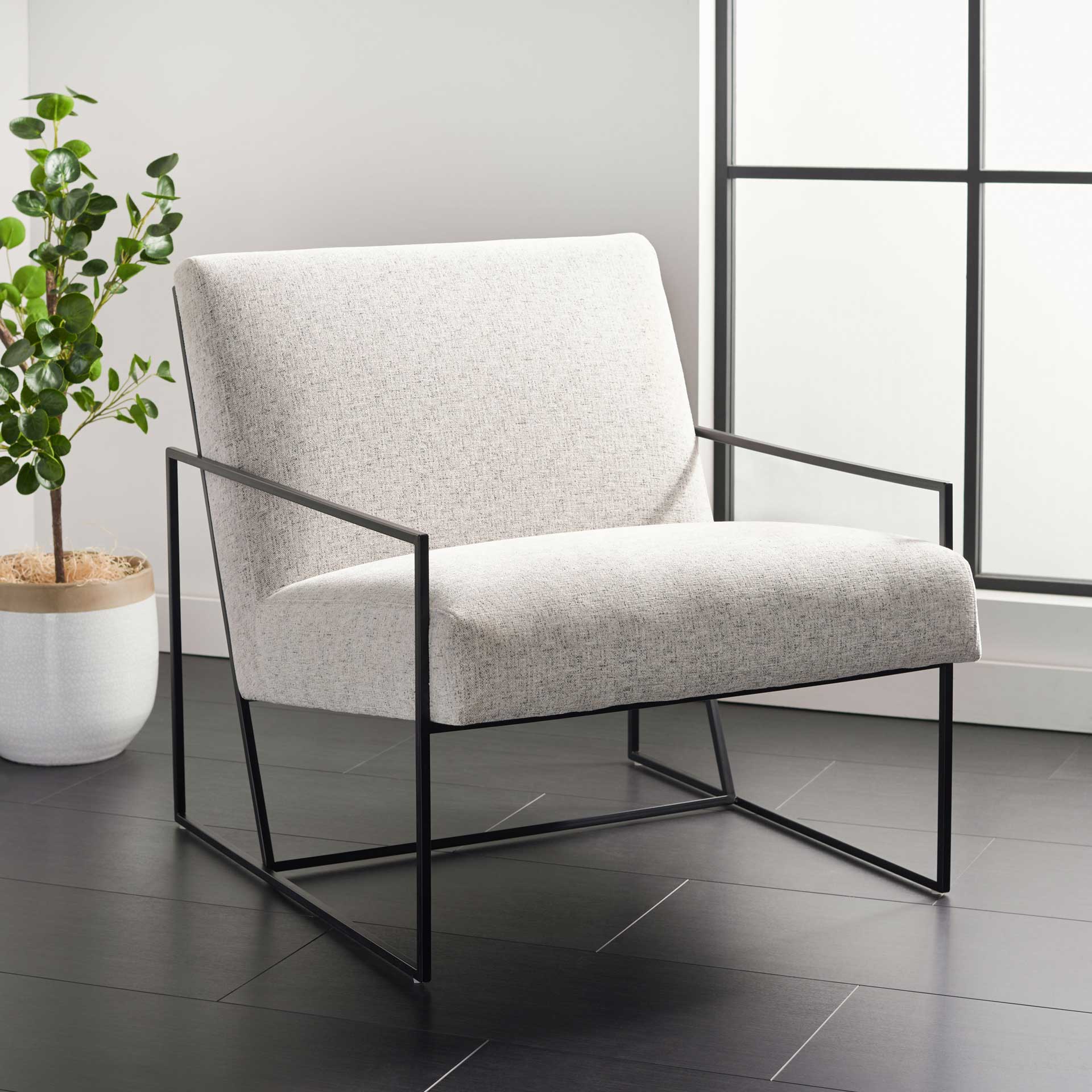 Atka Arm Chair Light Gray/Black Legs