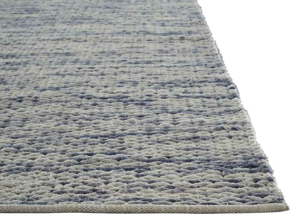 Apache Iroquois White/Blue Area Rug