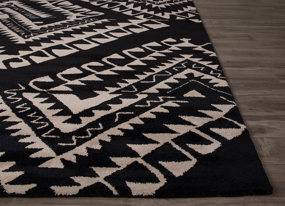 Aztec Zoe Caviar/Birch Area Rug 