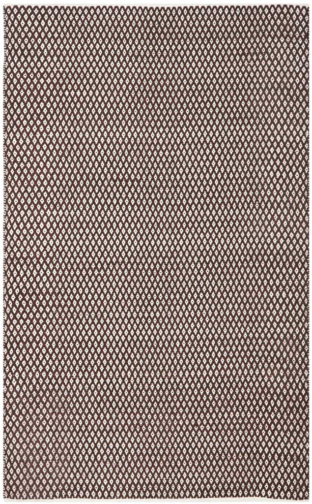 Brown and ivory interlocking diamonds bring lively texture to this 5 x 8 ft cotton rug.