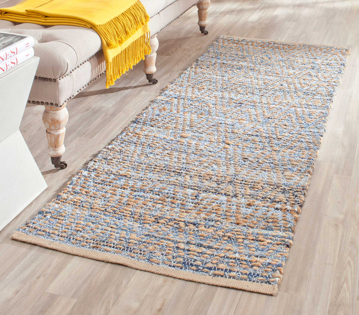 Blue geometric motifs mingle with natural jute for a light, easygoing runner