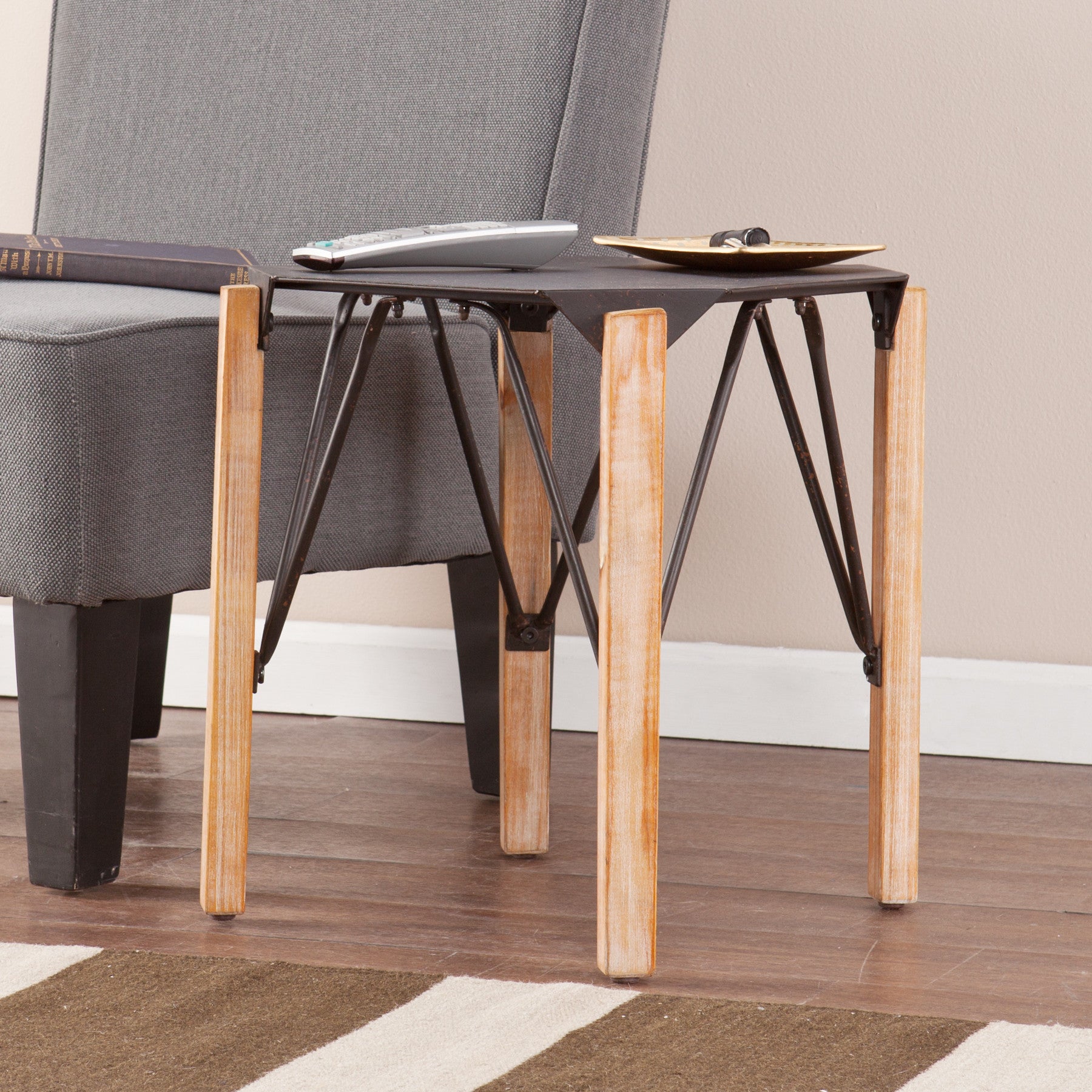 Antock End Table
