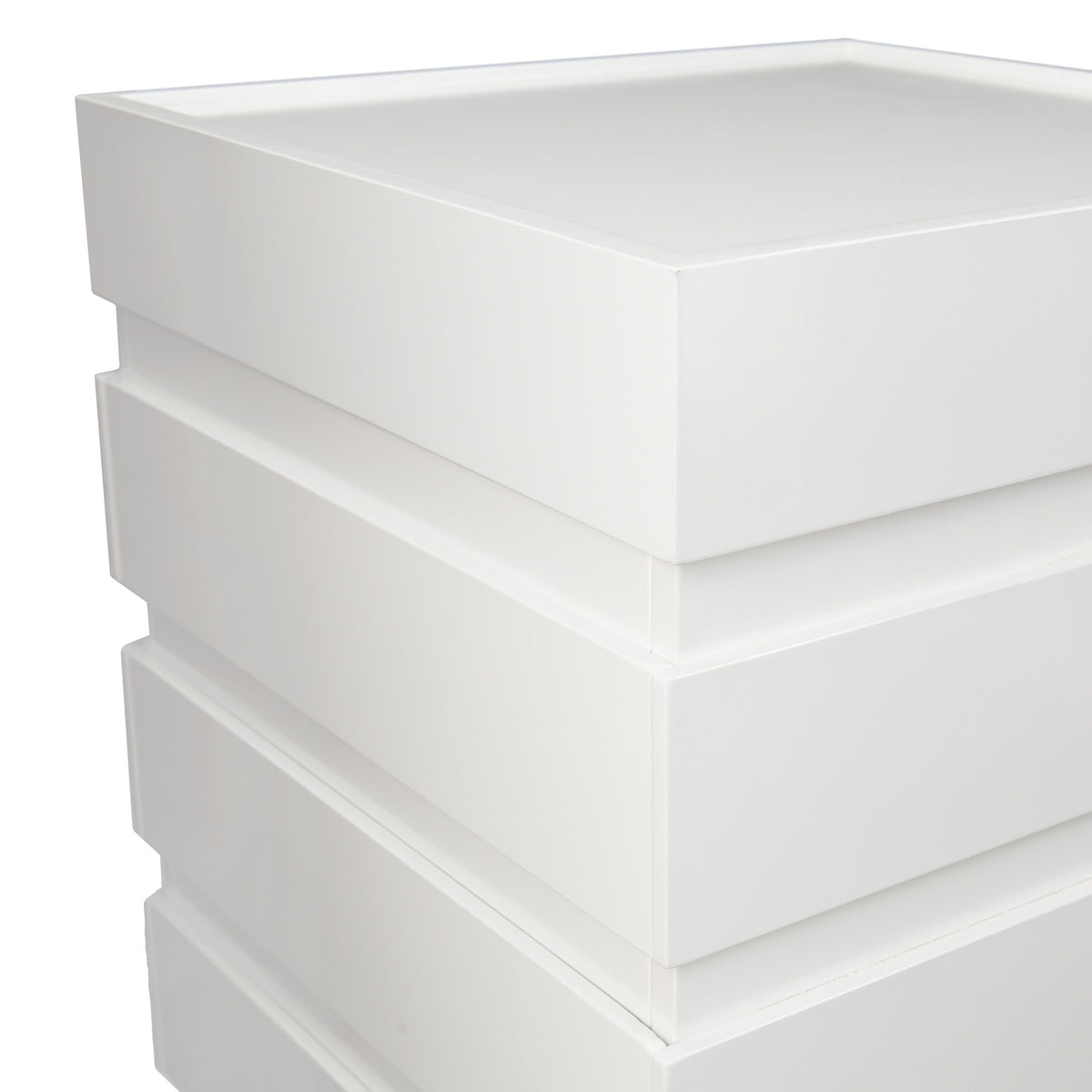 Lavrock End Trunk White