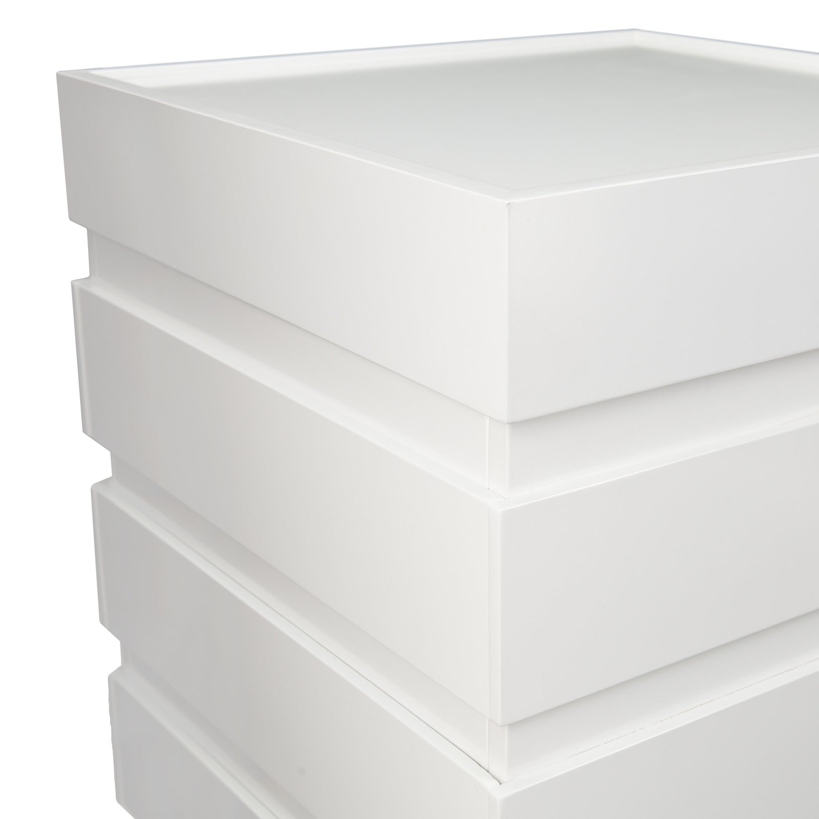 Lavrock End Trunk White