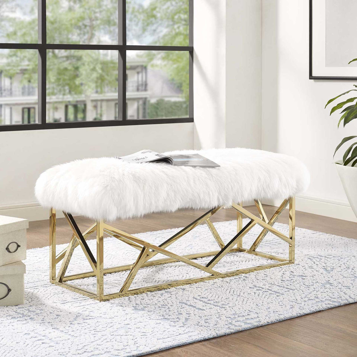 Ismael Sheepskin Bench Gold/White