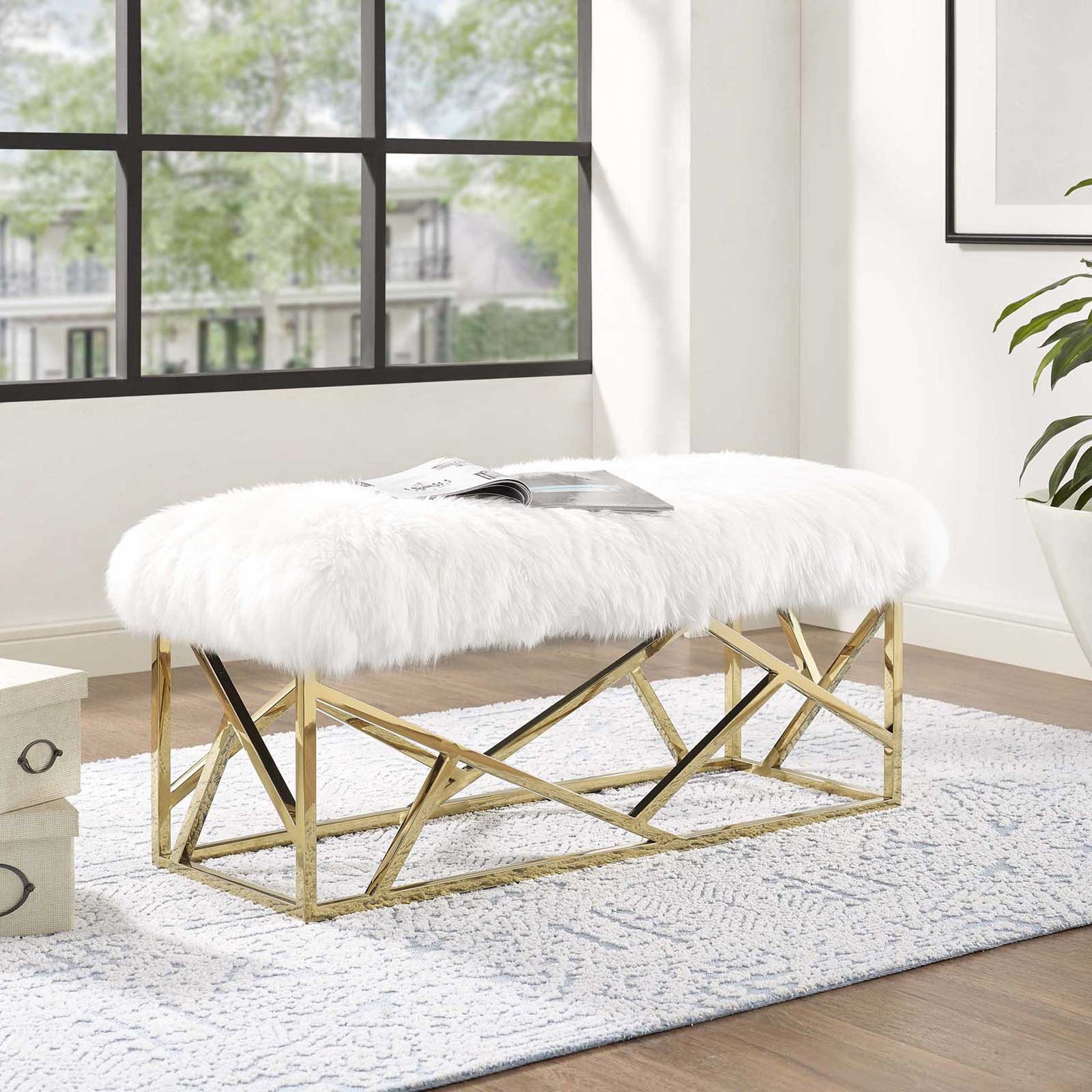 Ismael Sheepskin Bench Gold/White