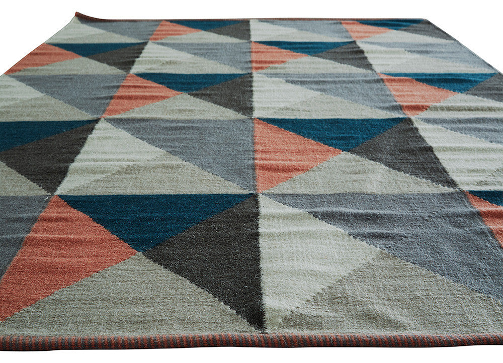 Elmhurst Ritner Gray/Pink Area Rug