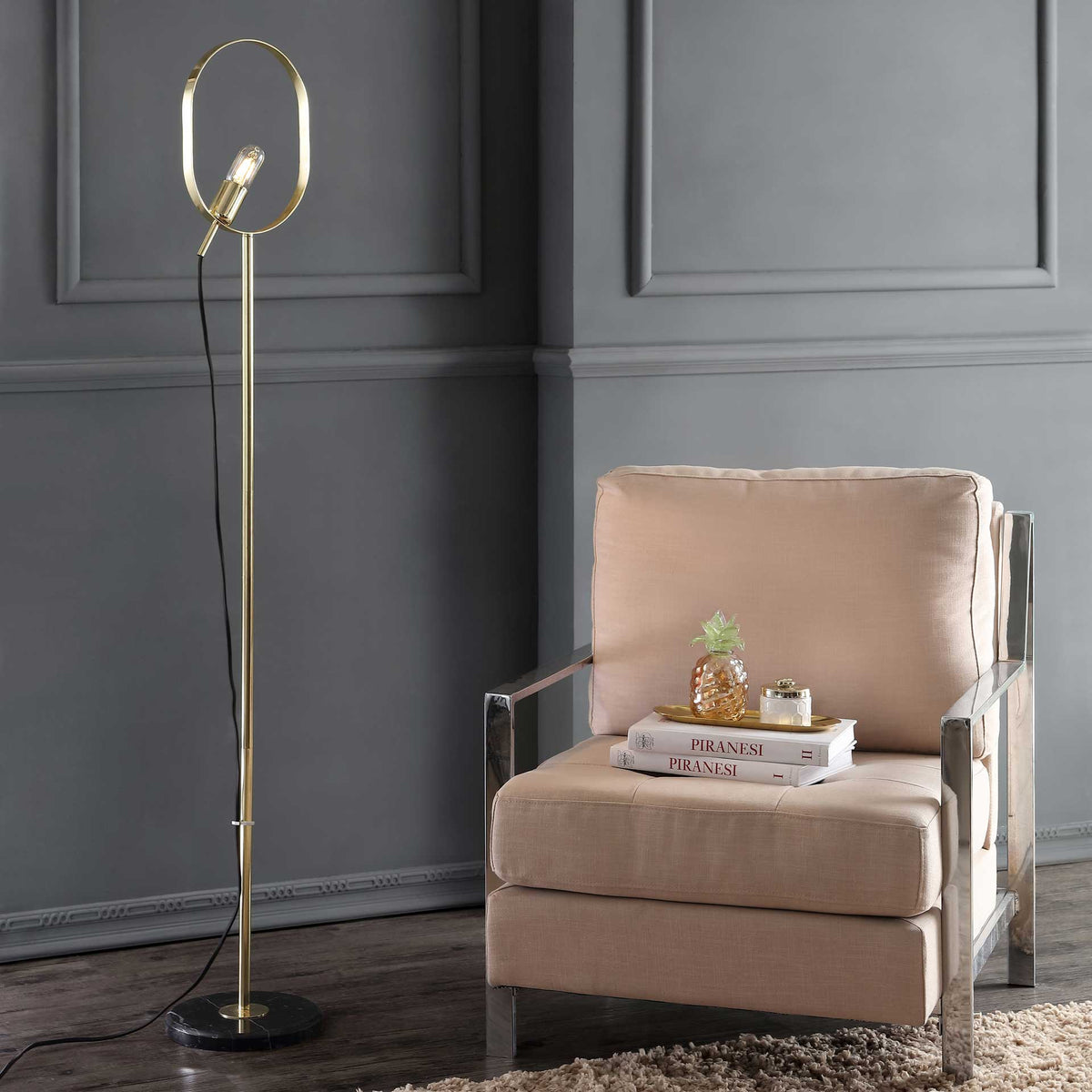 Gama Floor Lamp Gold