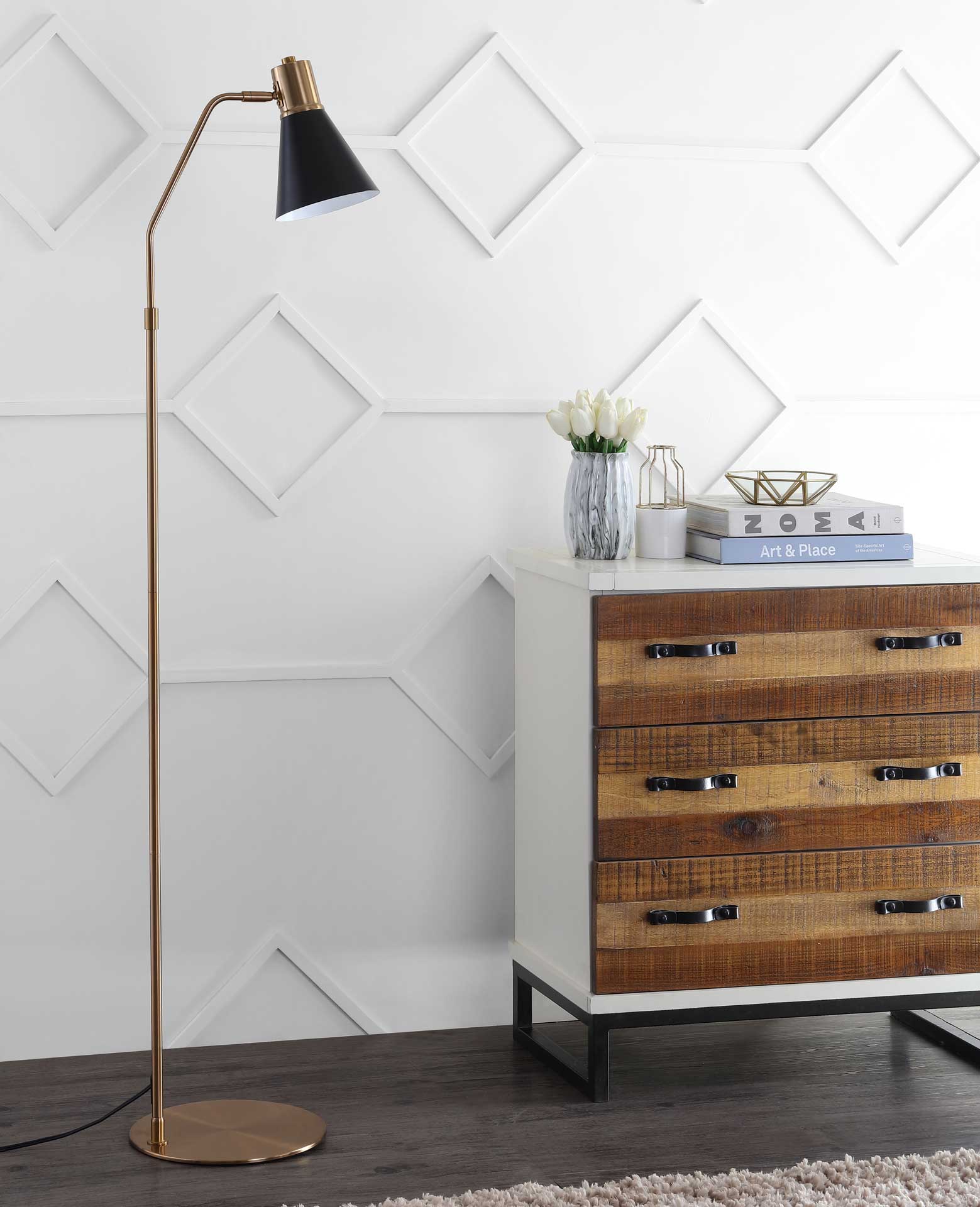 Gridiron Floor Lamp Black/Brass Gold